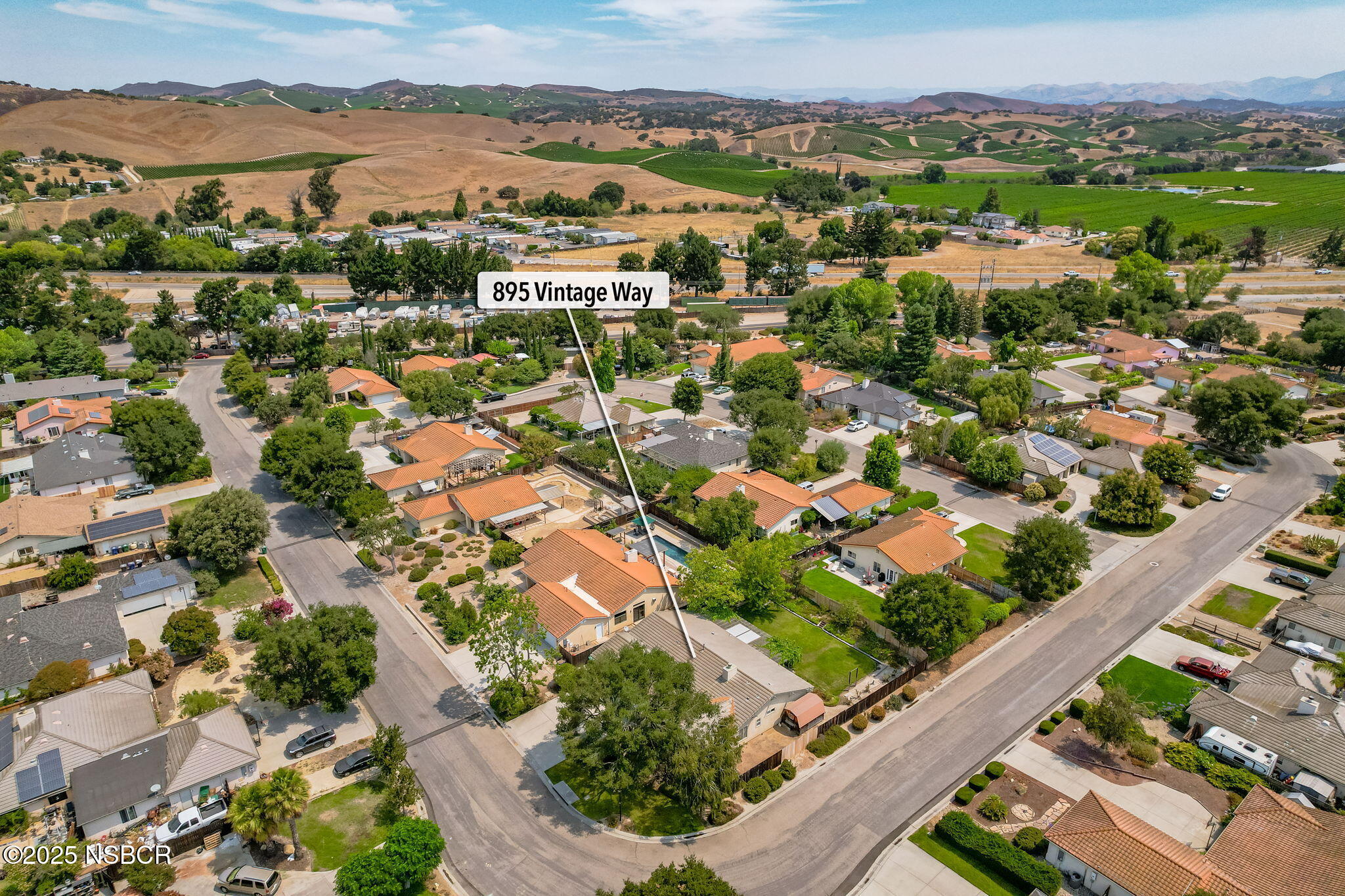 895 Vintage Way