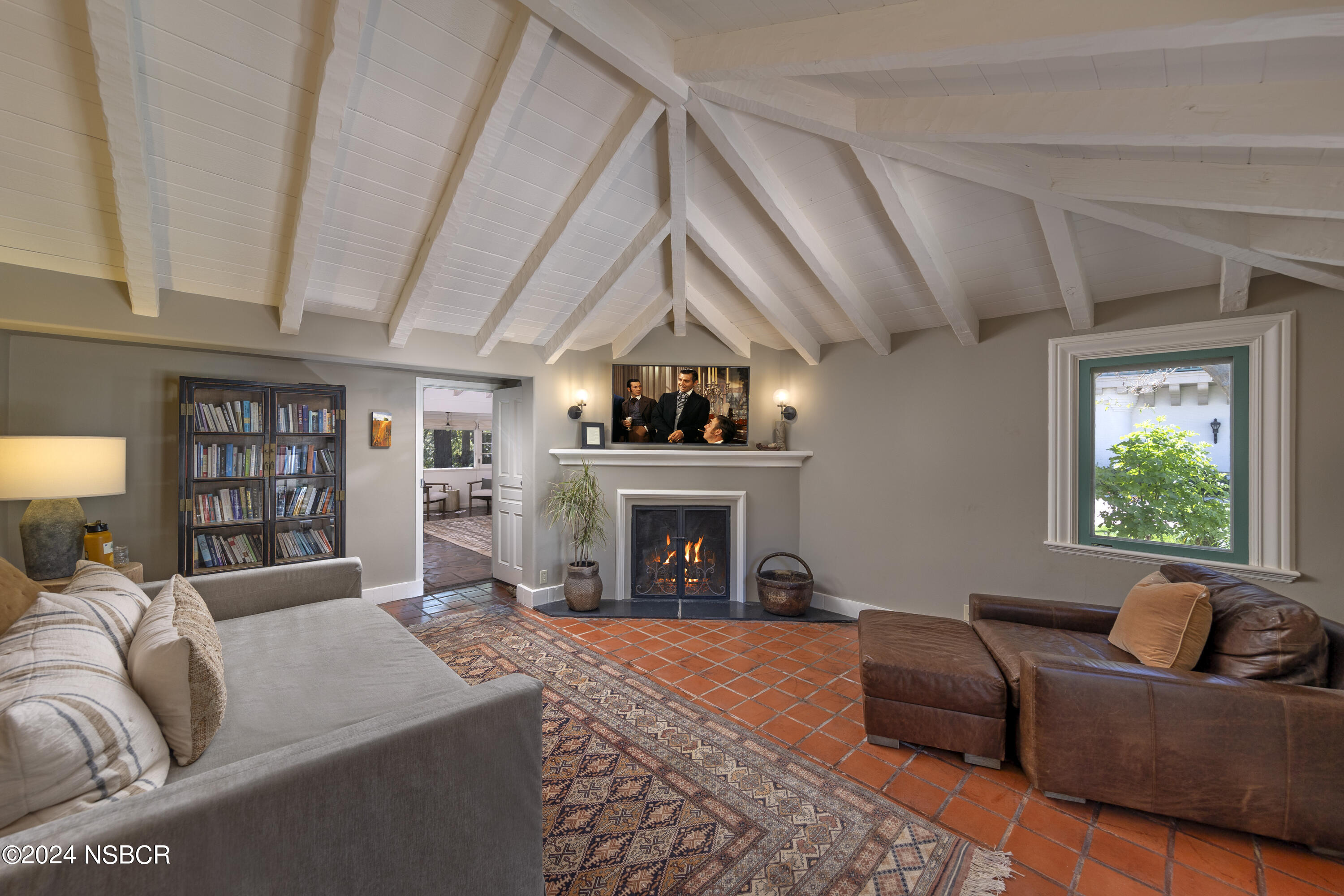 3280 Via Rancheros Road