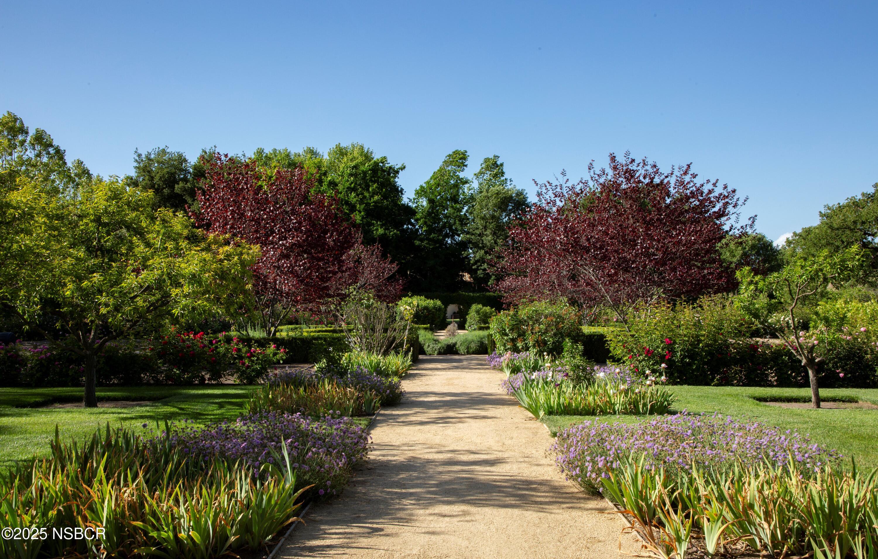 5200 Armour Ranch Road