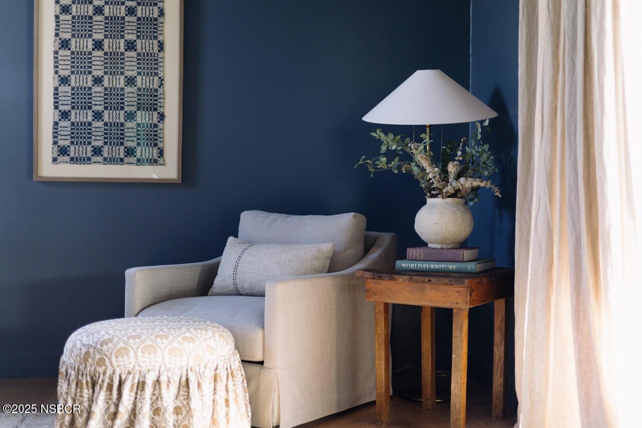 2830/2750 Calzada Avenue