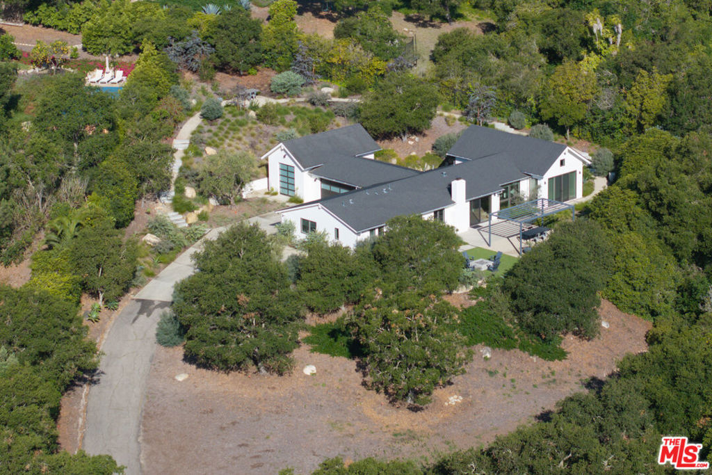3155 Eucalyptus Hill Road
