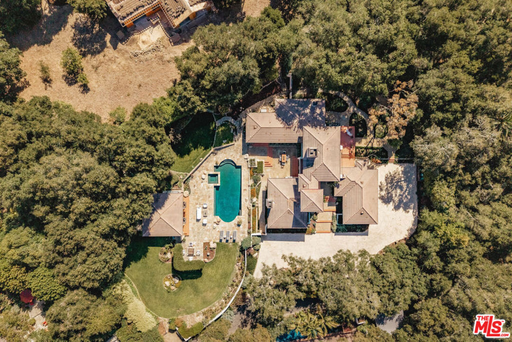 840 Ivy Lane