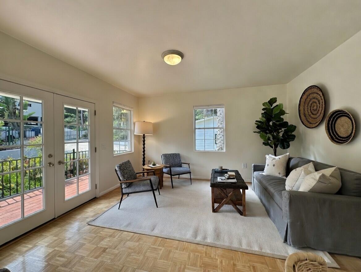 910 W Anapamu Street