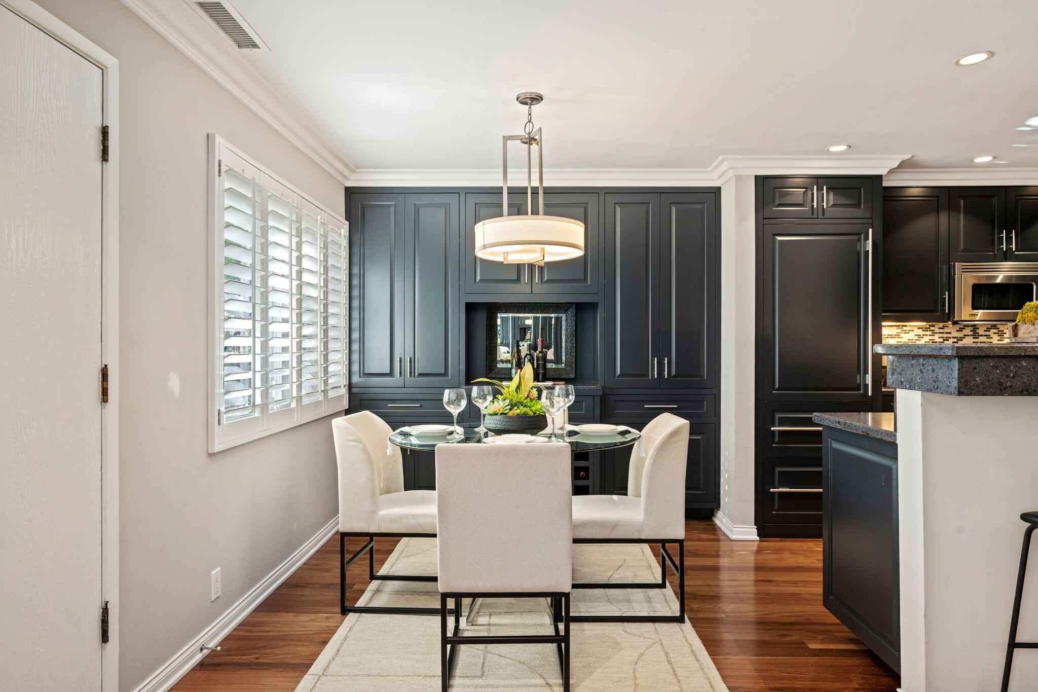 1701 Anacapa Street 9