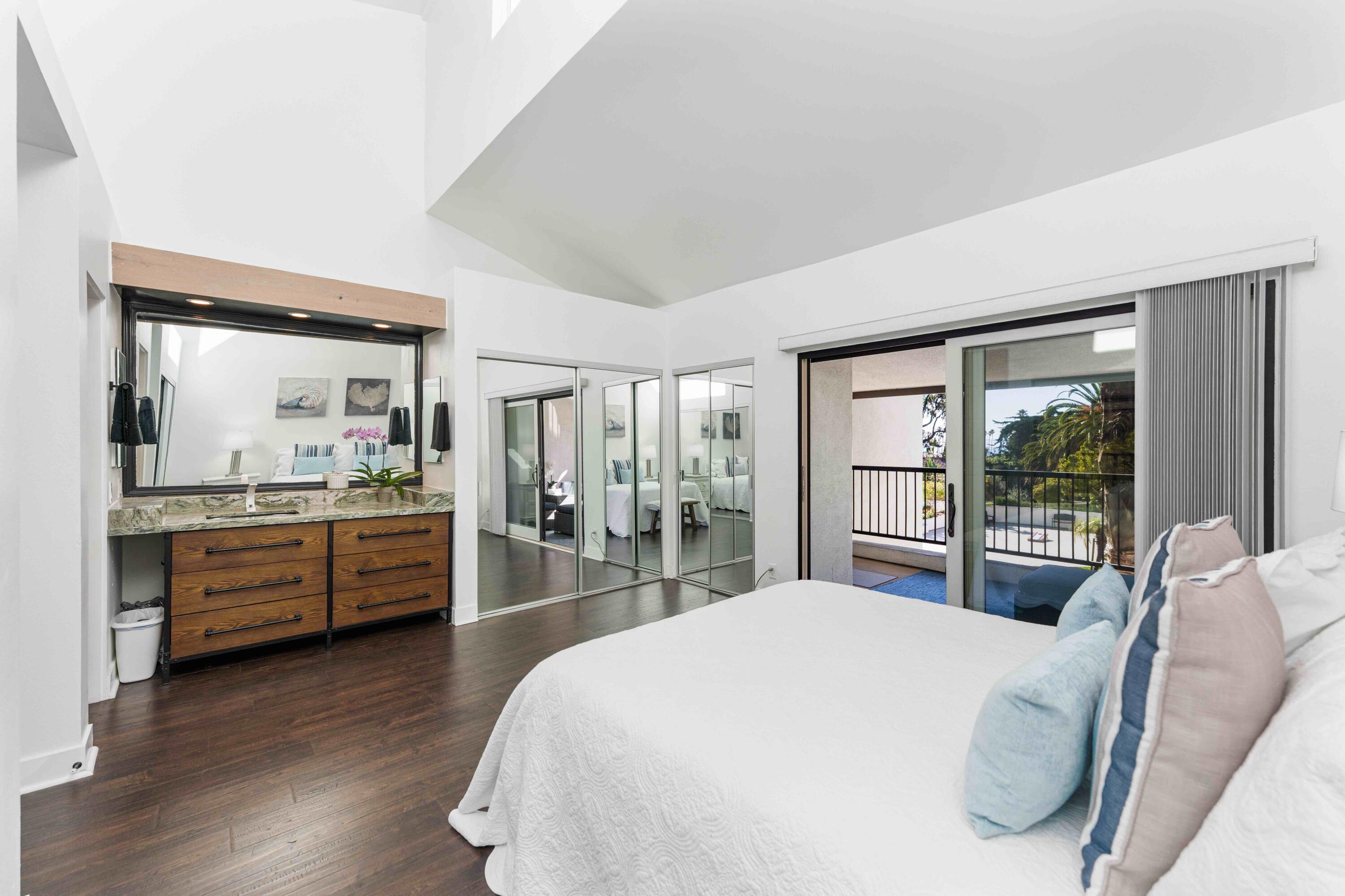 56 Barranca Avenue 10