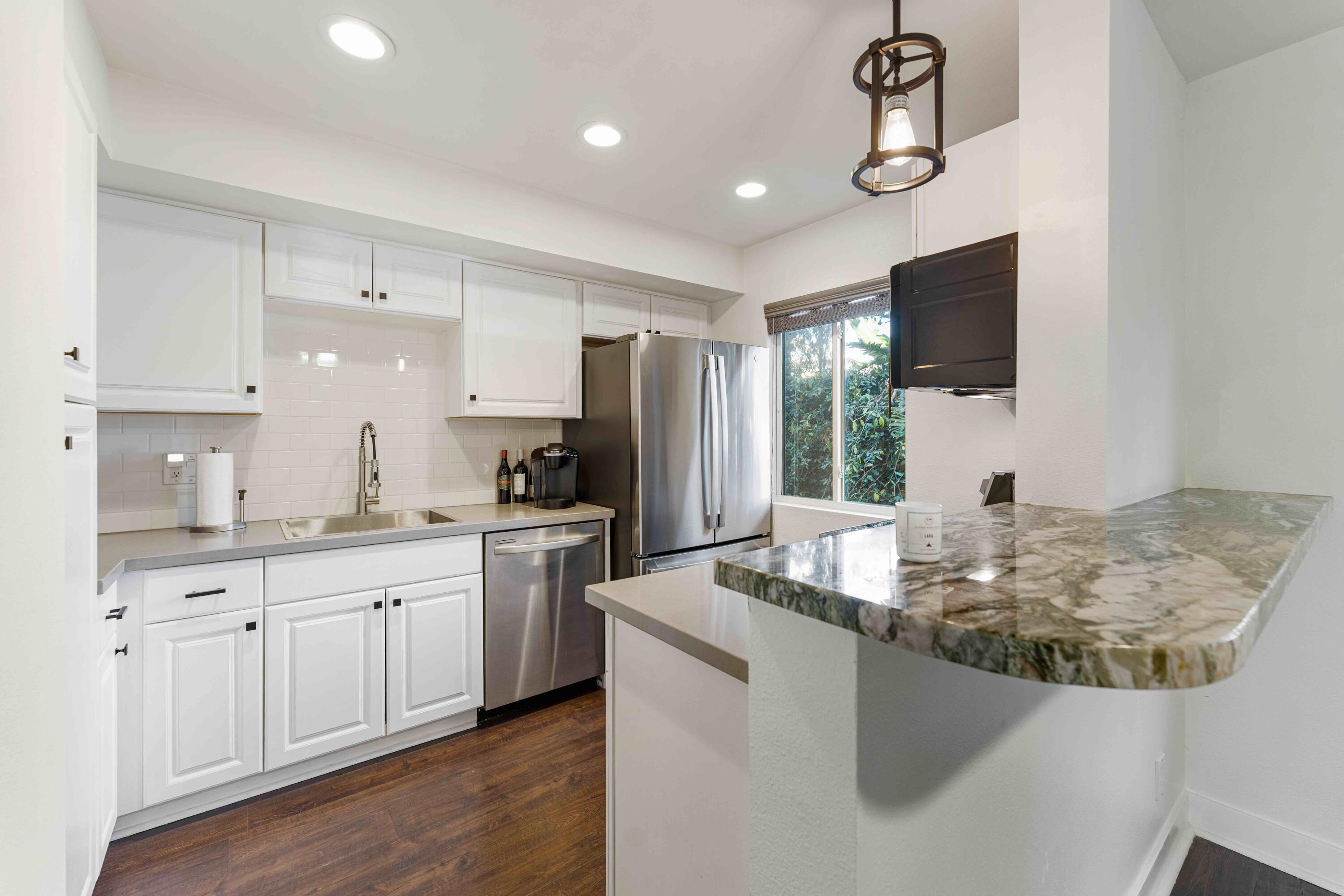 56 Barranca Avenue 10