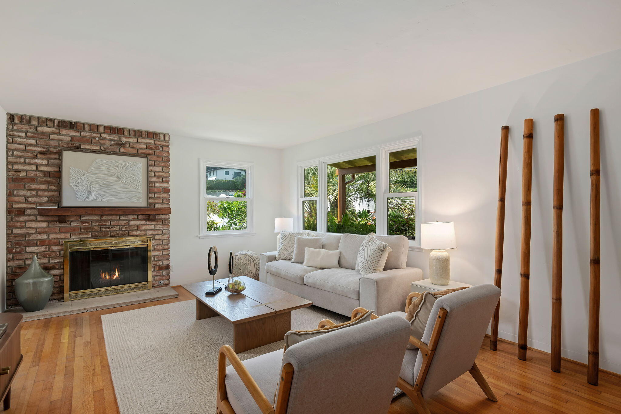 3077 Lucinda Lane