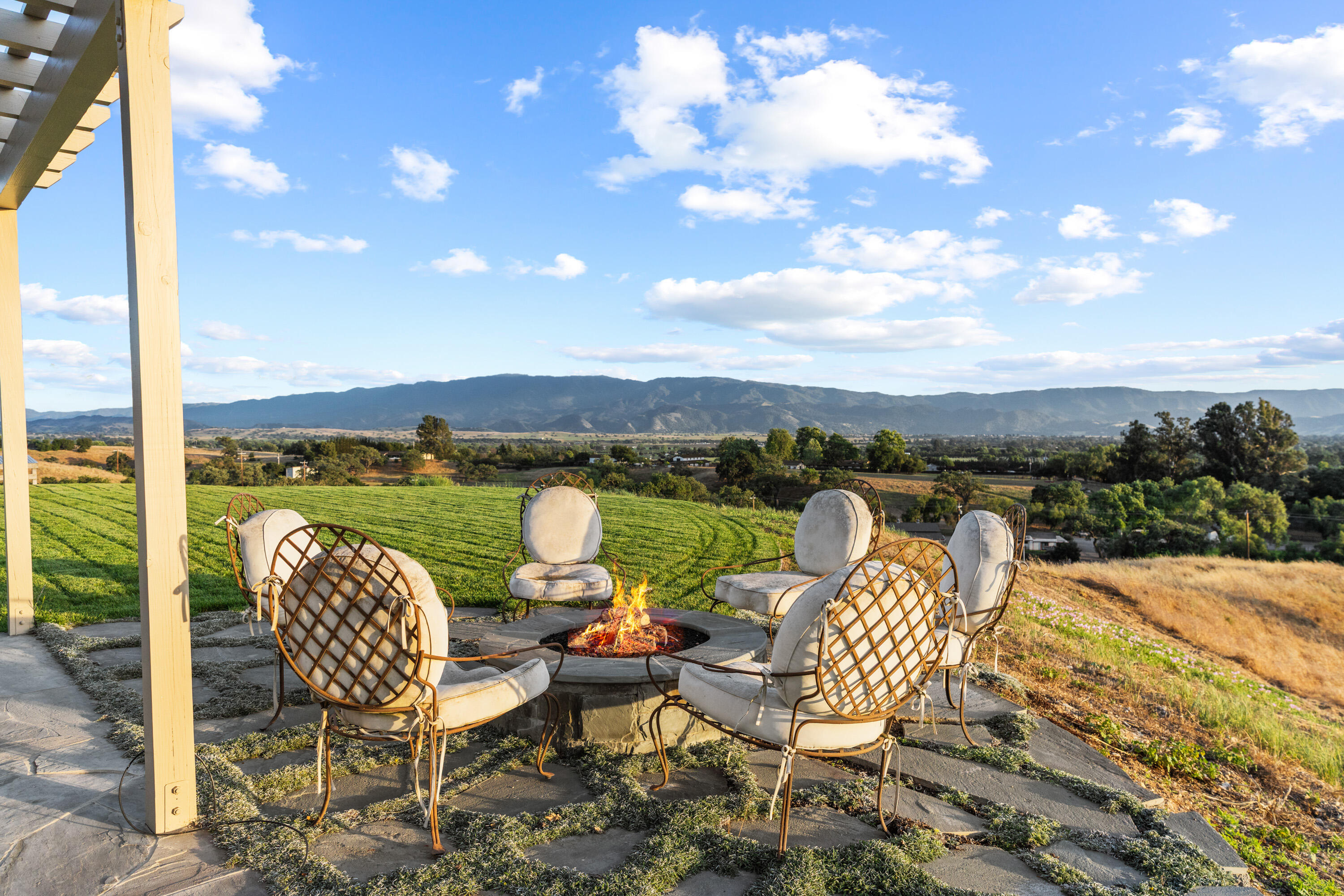 2502 Pepper Tree Ranch Road