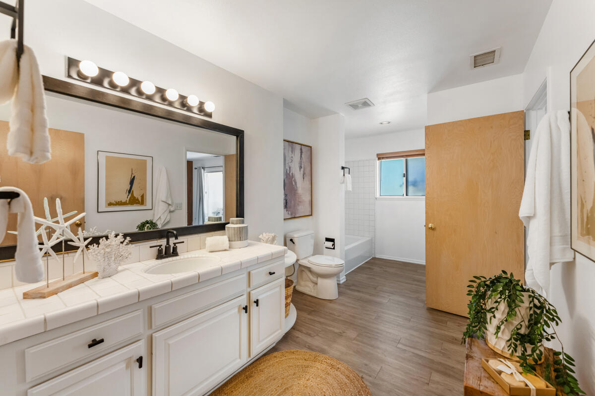 4548 Camino Molinero