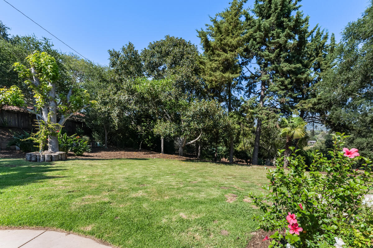 4548 Camino Molinero