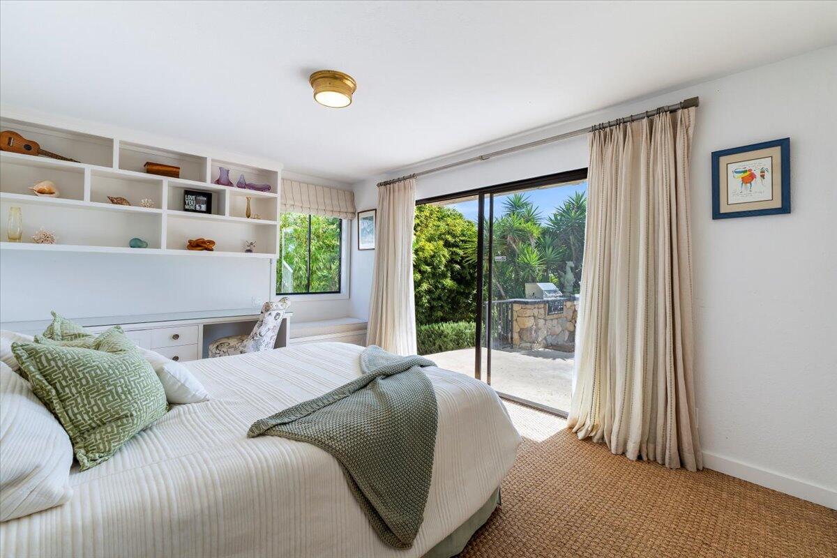 624 Las Alturas Road