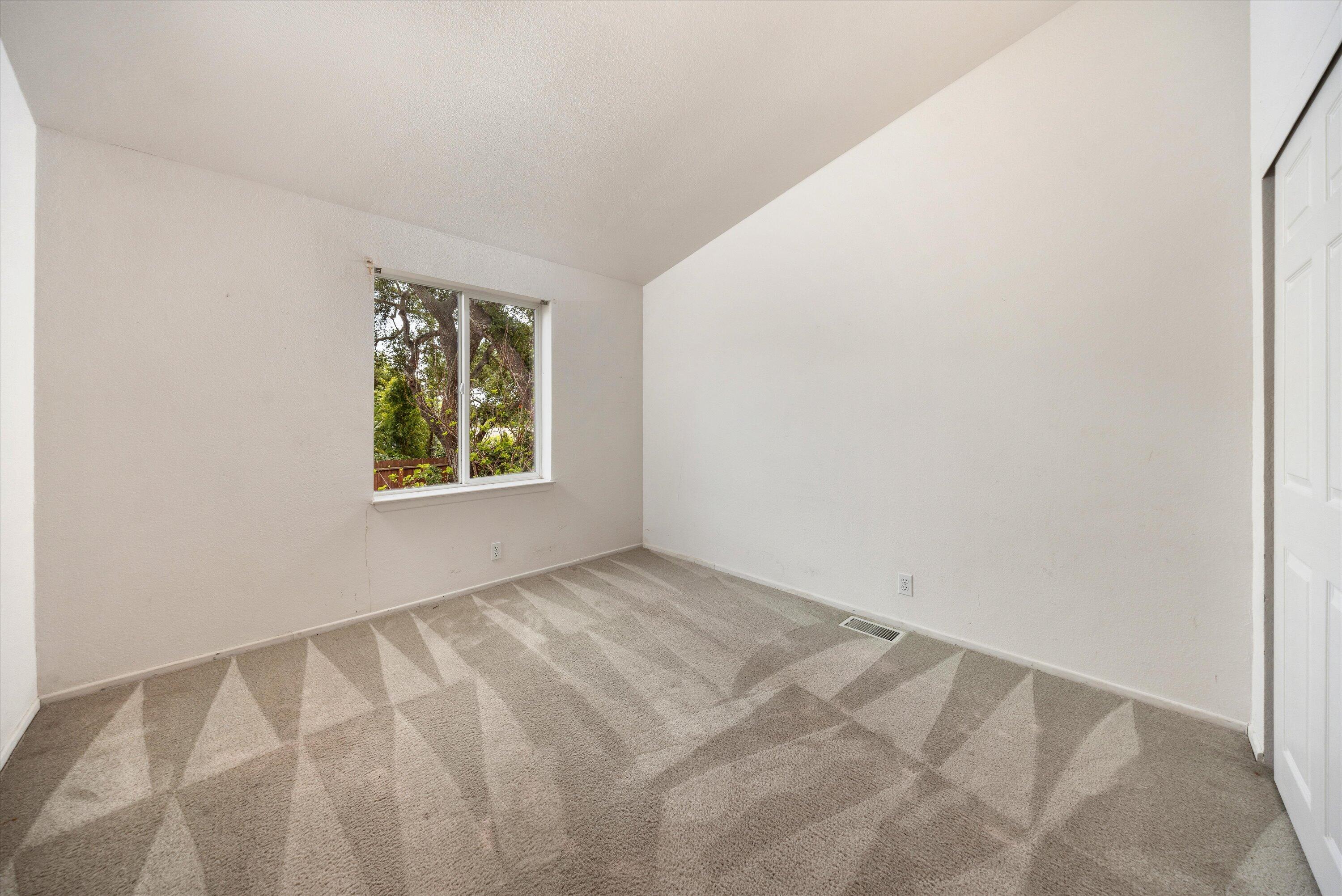 3831 Crescent Drive