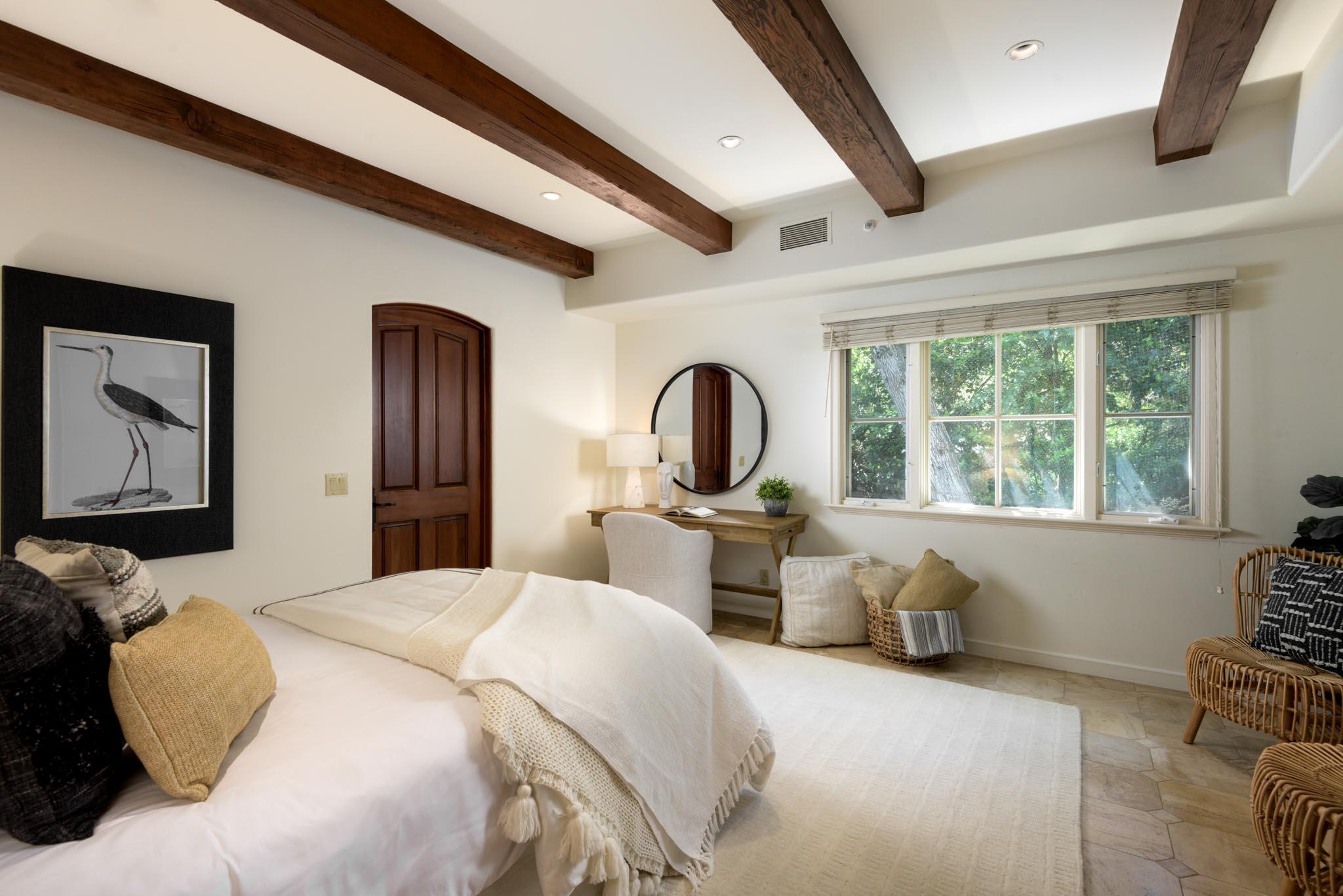 1455 Vincenti Place
