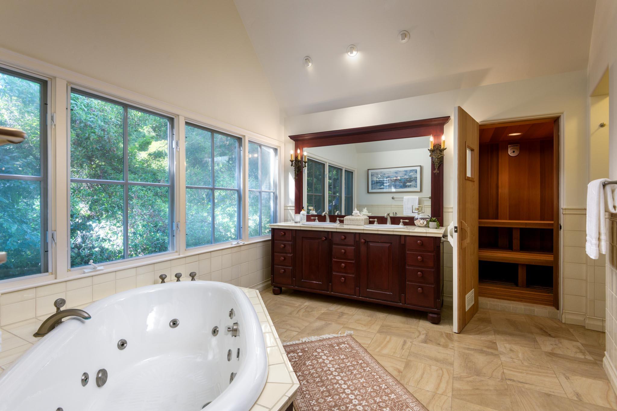 1455 Vincenti Place