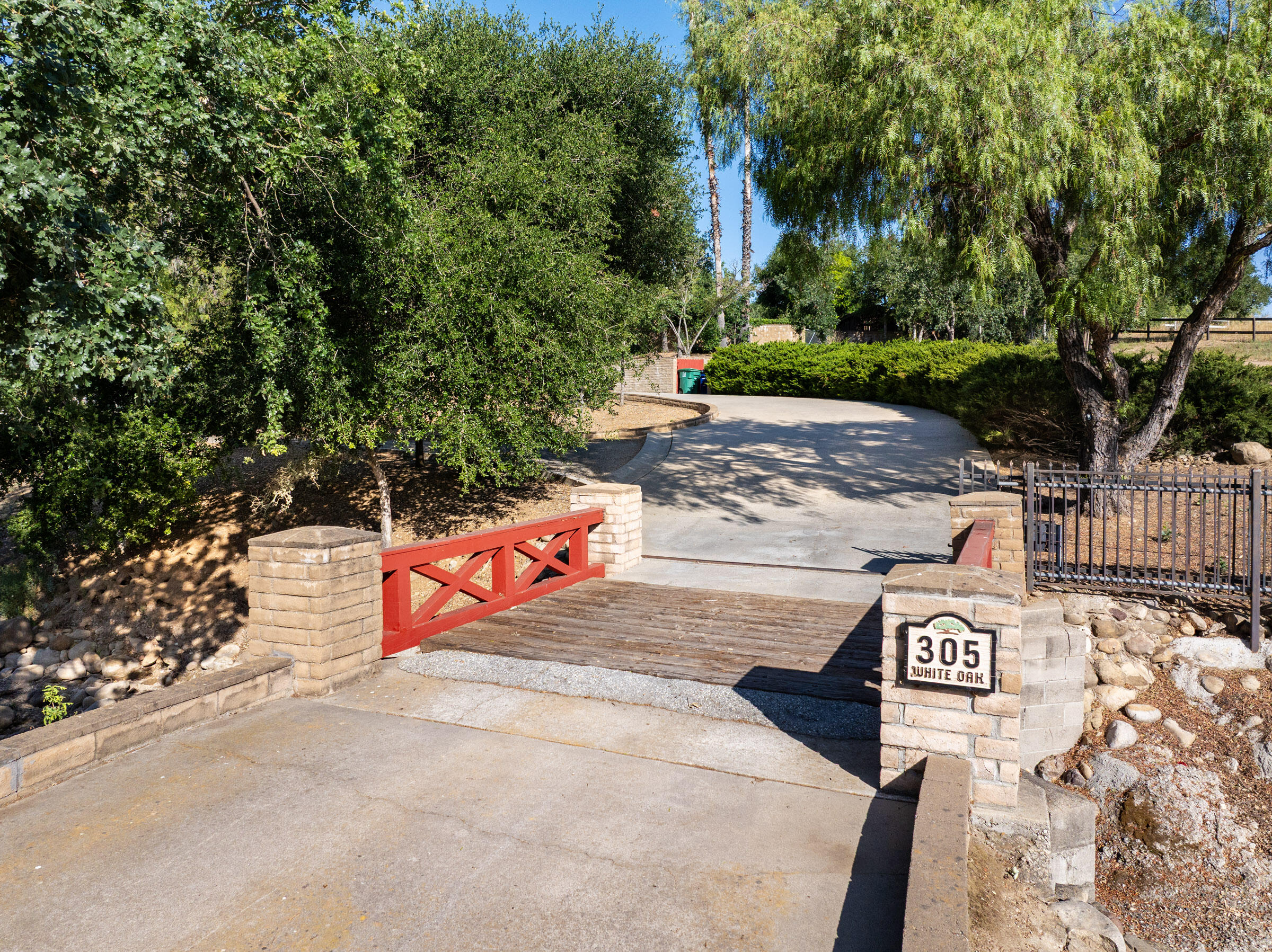 305 White Oak Road