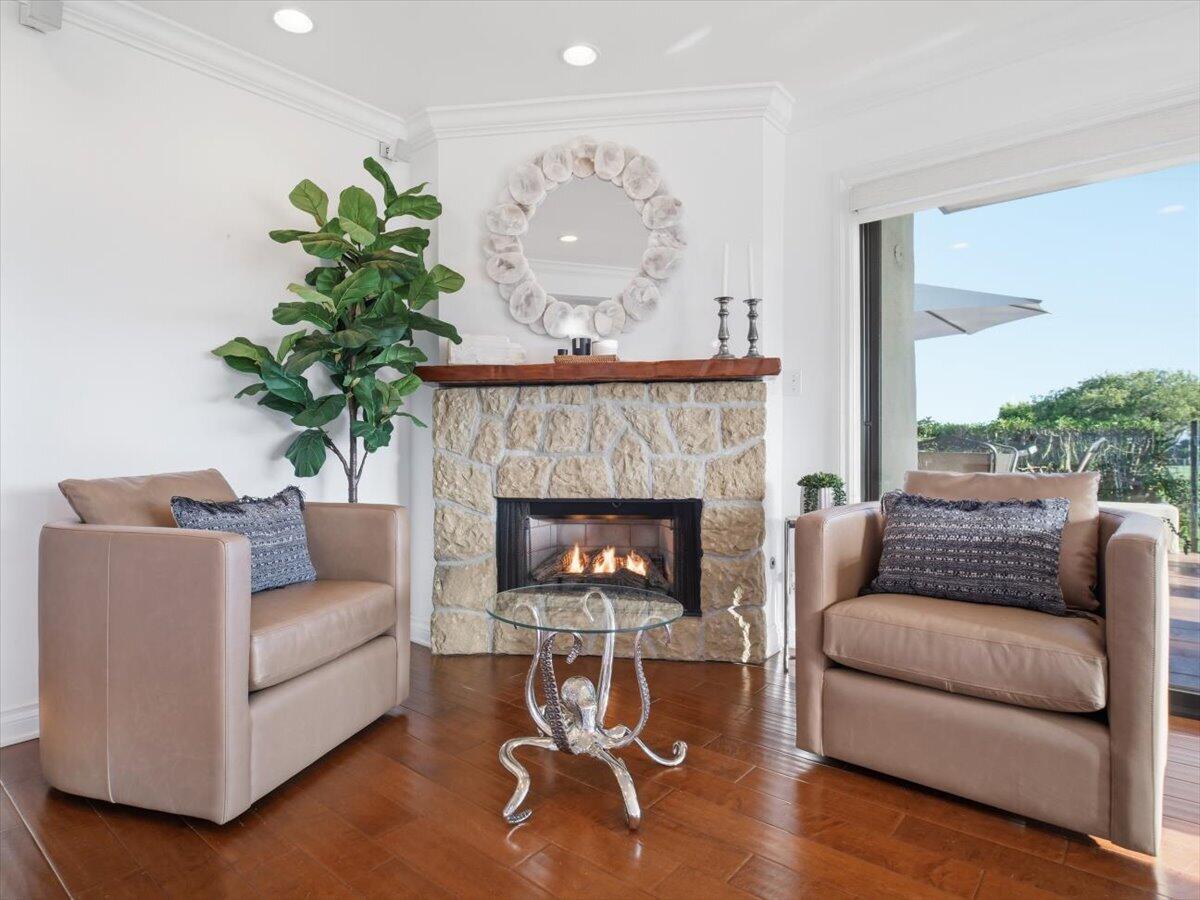 3375 Foothill Road Unit 1114