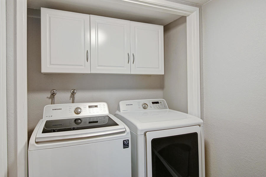 1050 Vista Del Pueblo Apt 22
