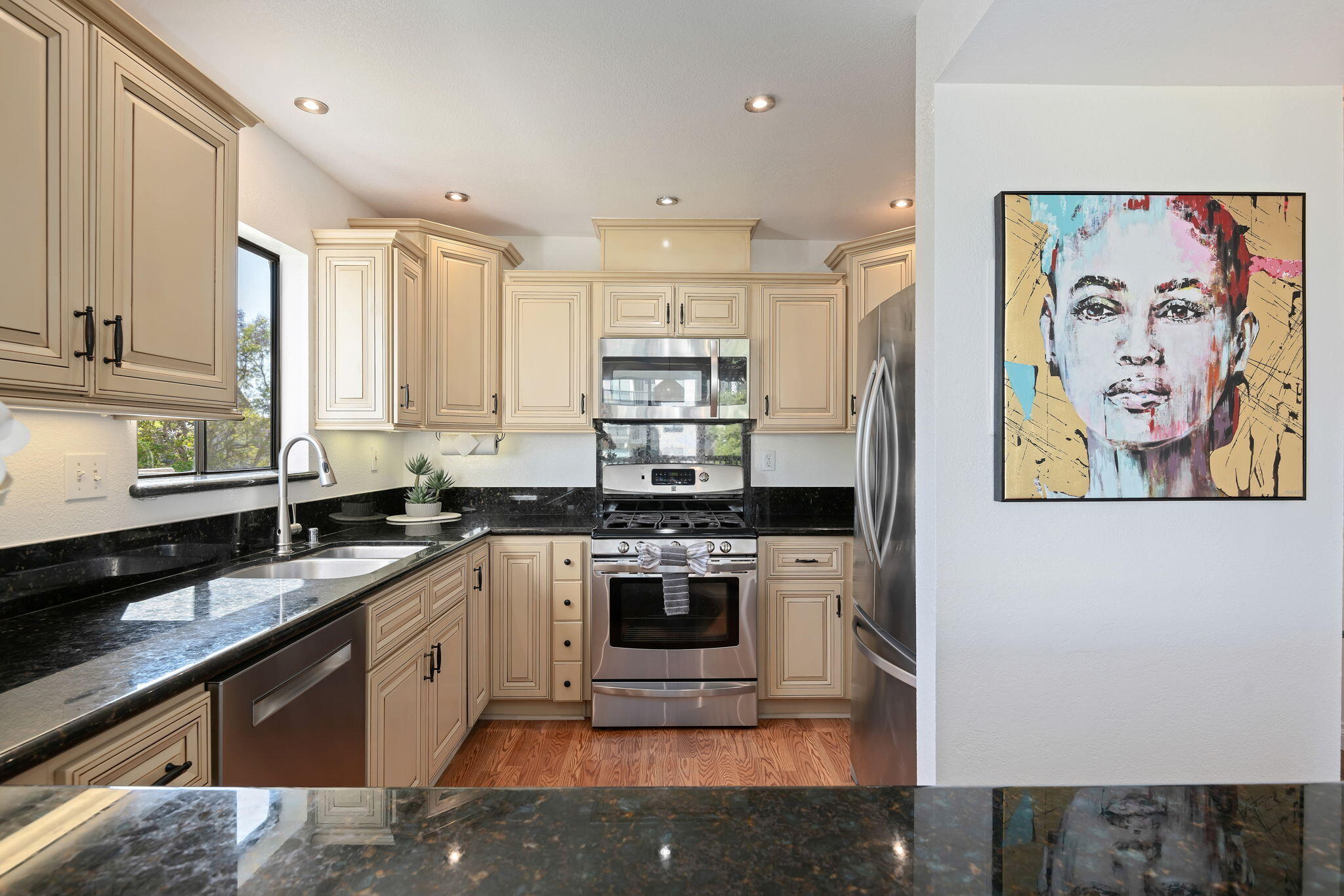 3375 Foothill Road Unit 424