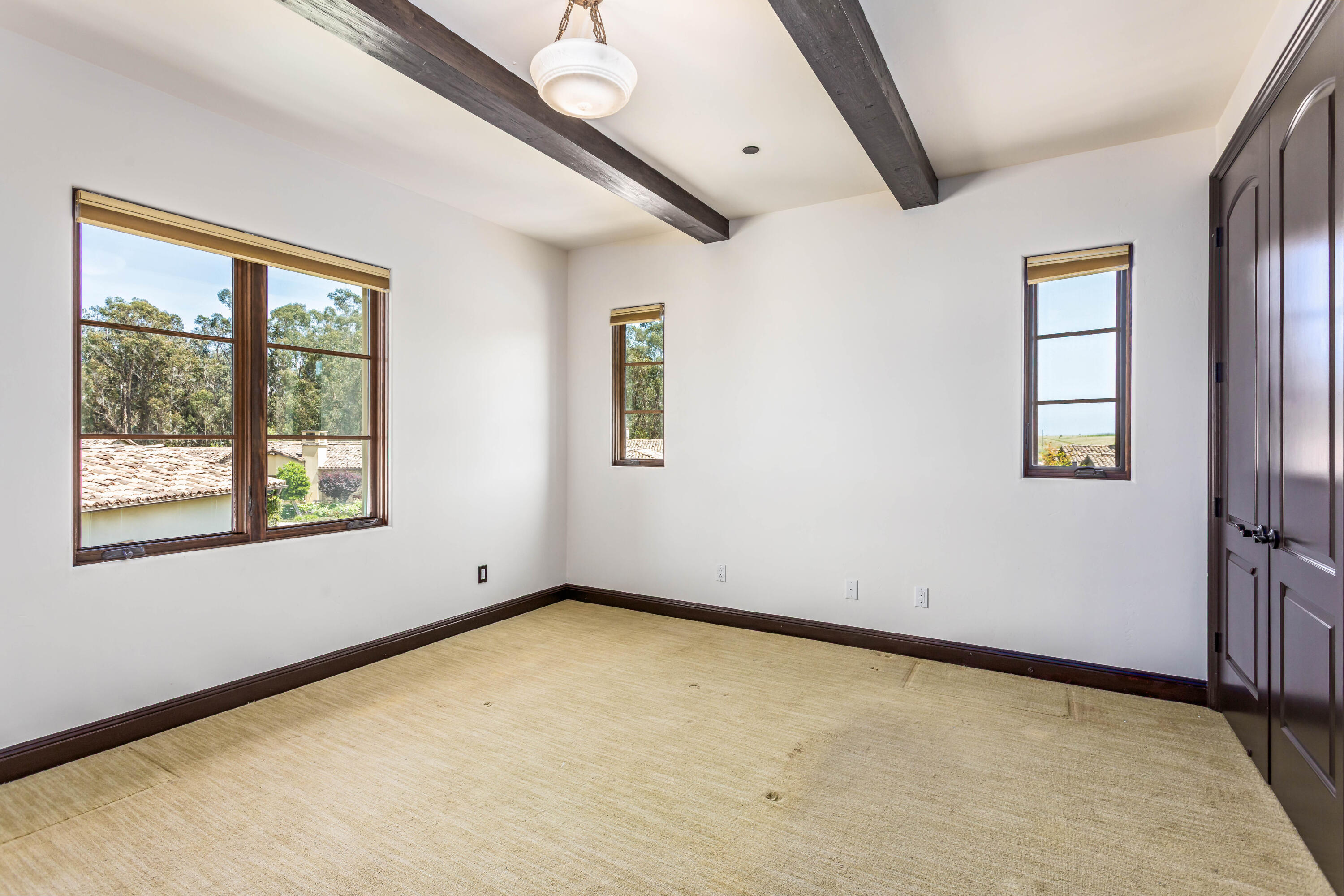 7705 Kestrel Lane