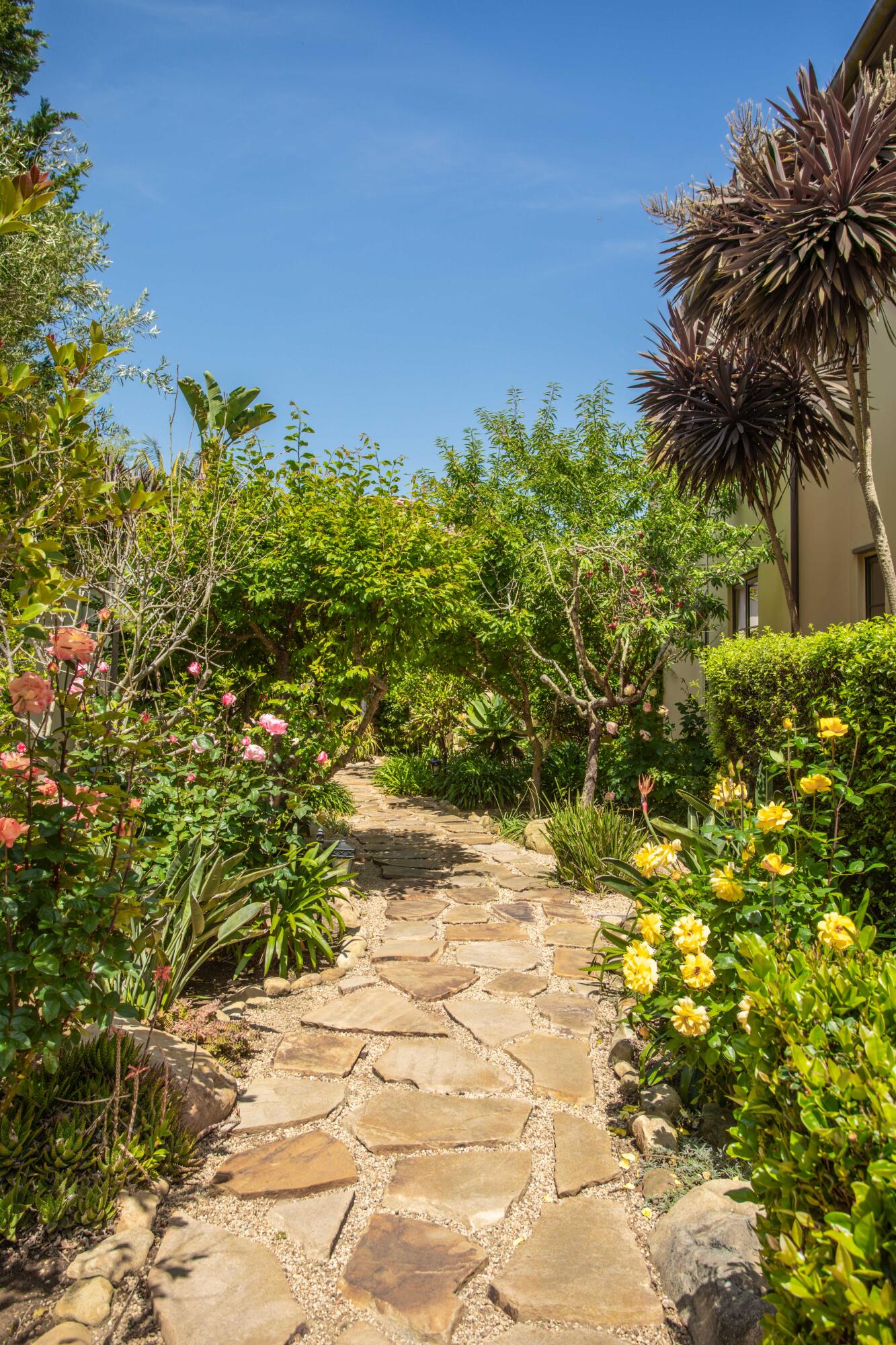 7705 Kestrel Lane