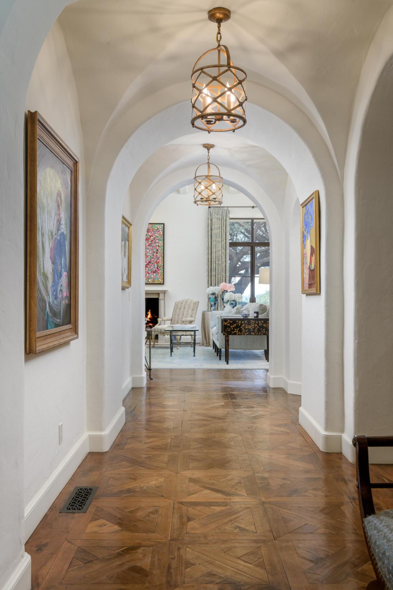 280 Las Entradas Drive