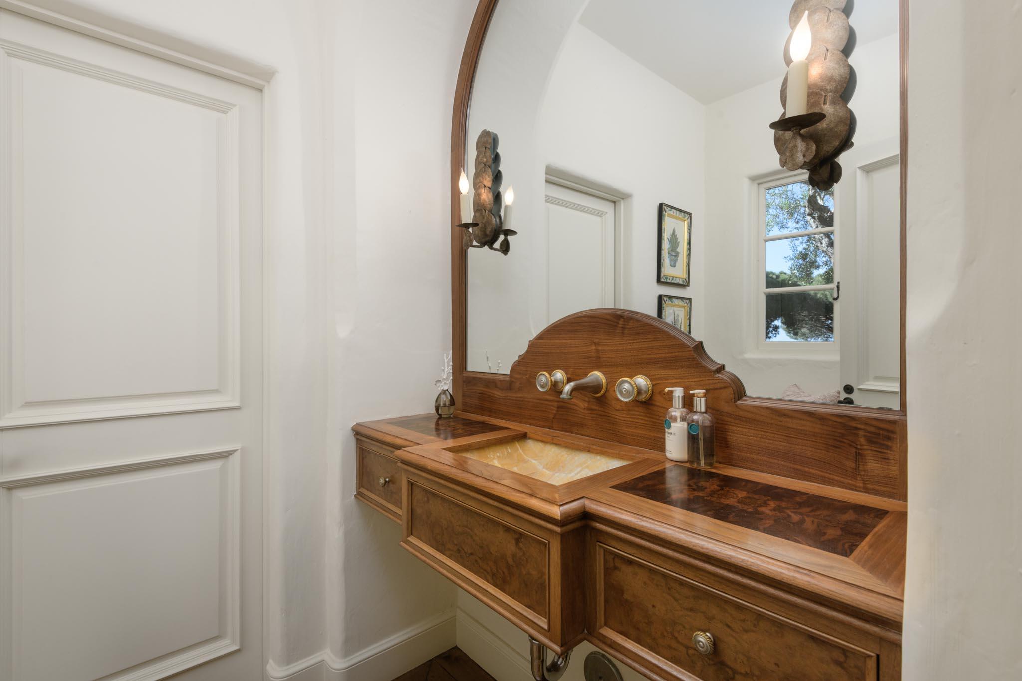 280 Las Entradas Drive