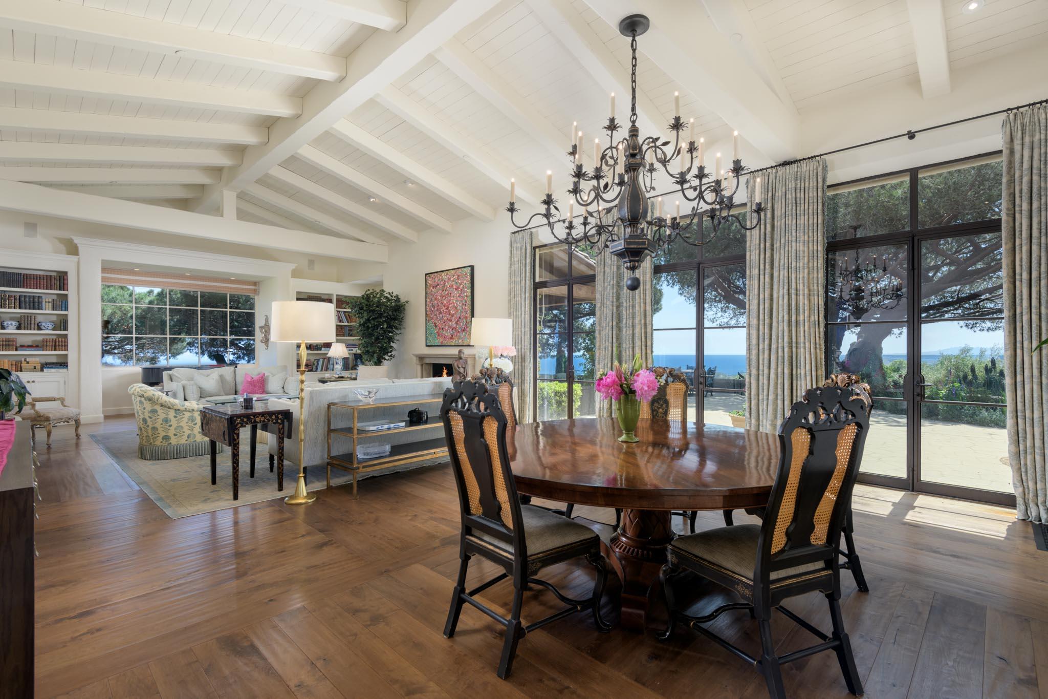 280 Las Entradas Drive