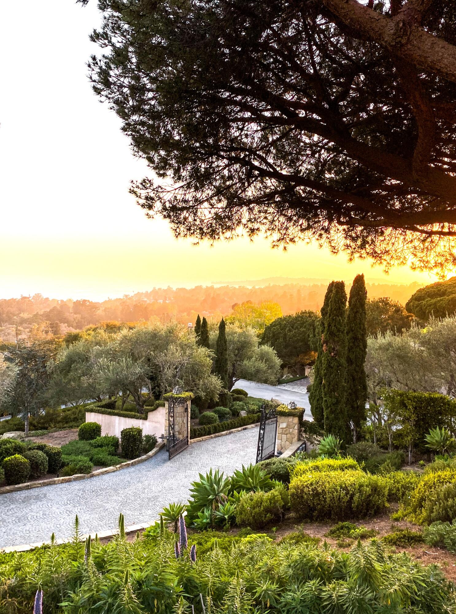 280 Las Entradas Drive