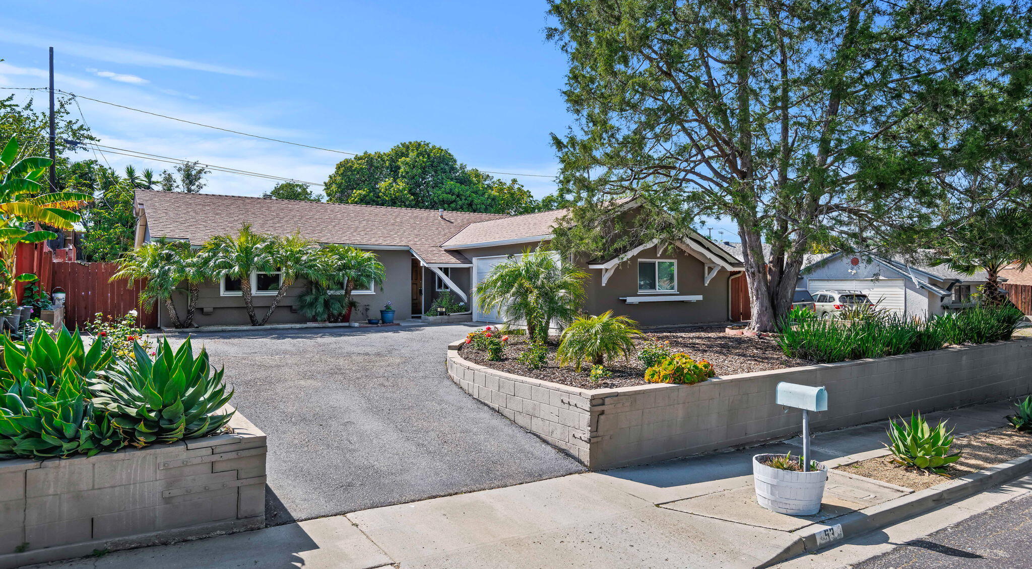 53 Amador Avenue