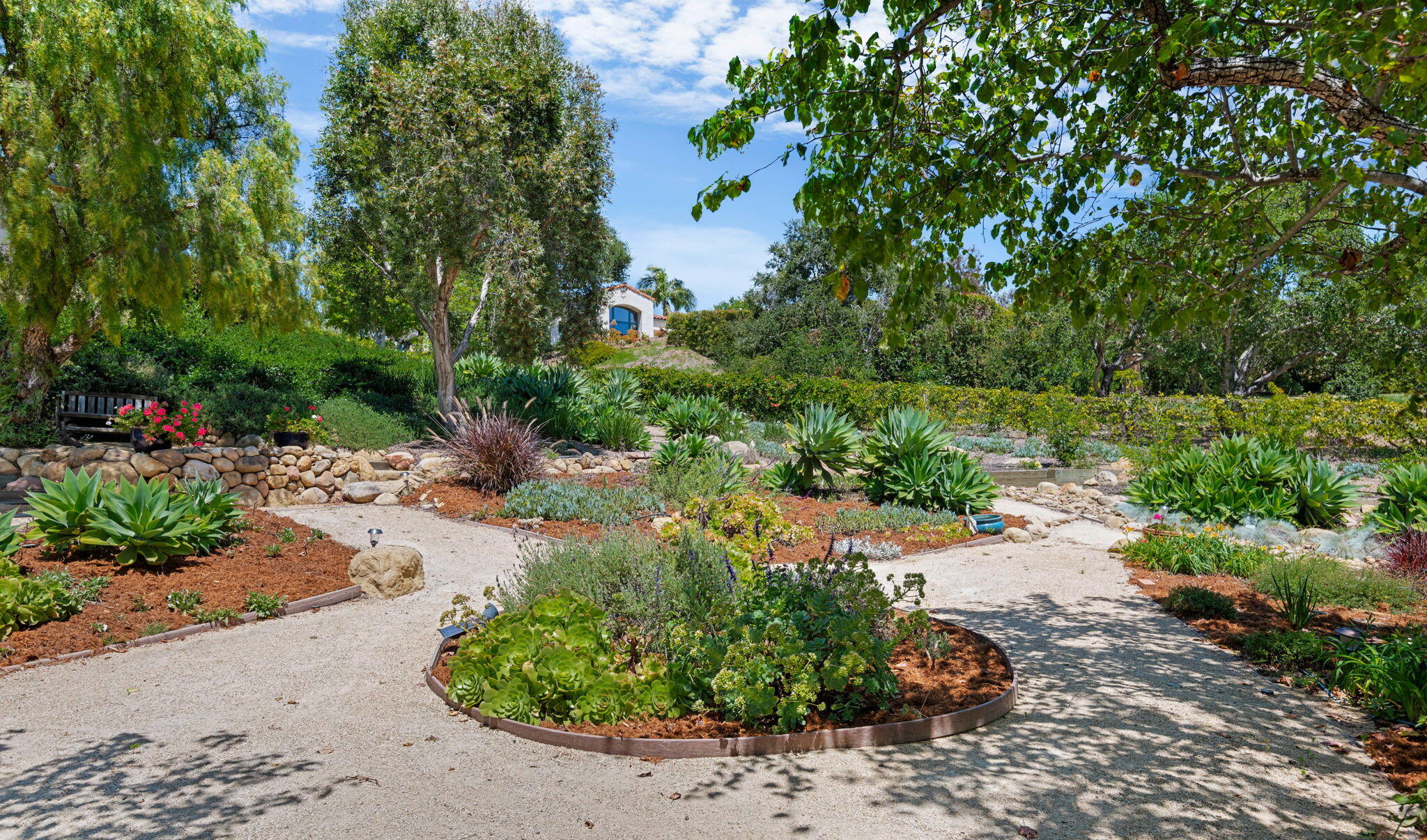 1047 Via Los Padres