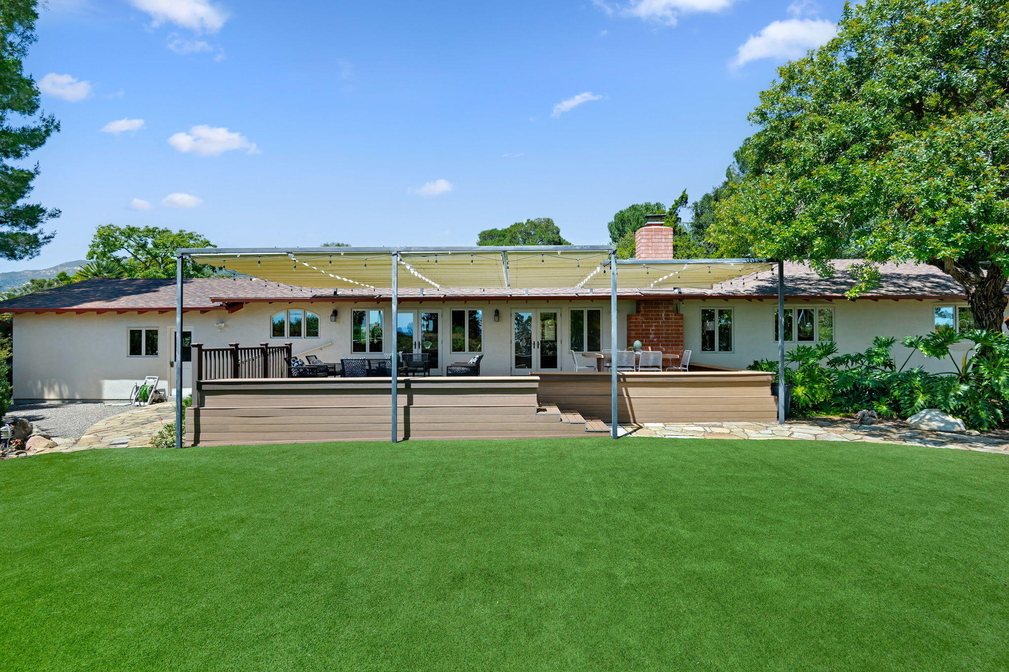 1400 Holiday Hill Road