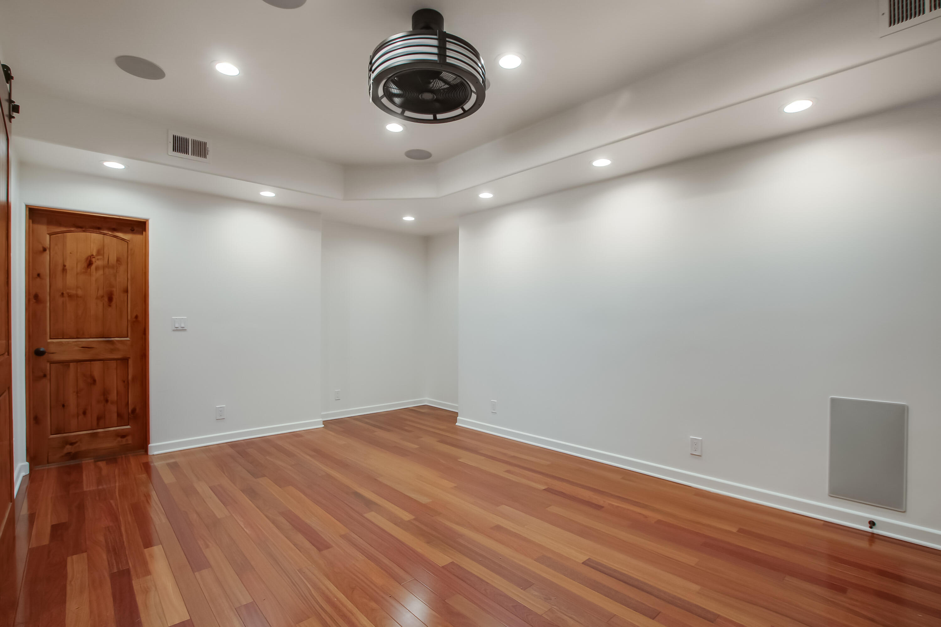 731 E Anapamu Street