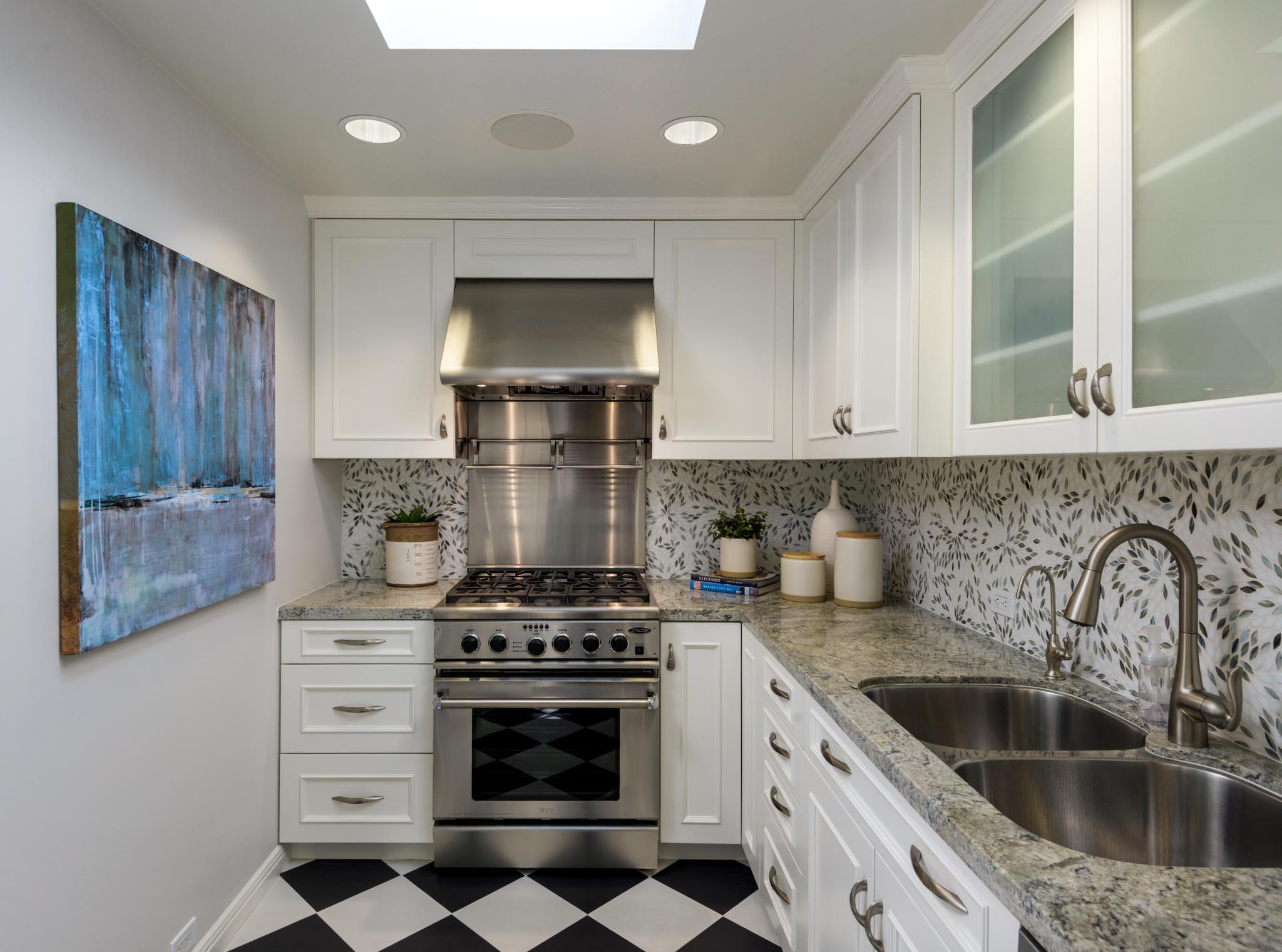 526 San Ysidro Road A