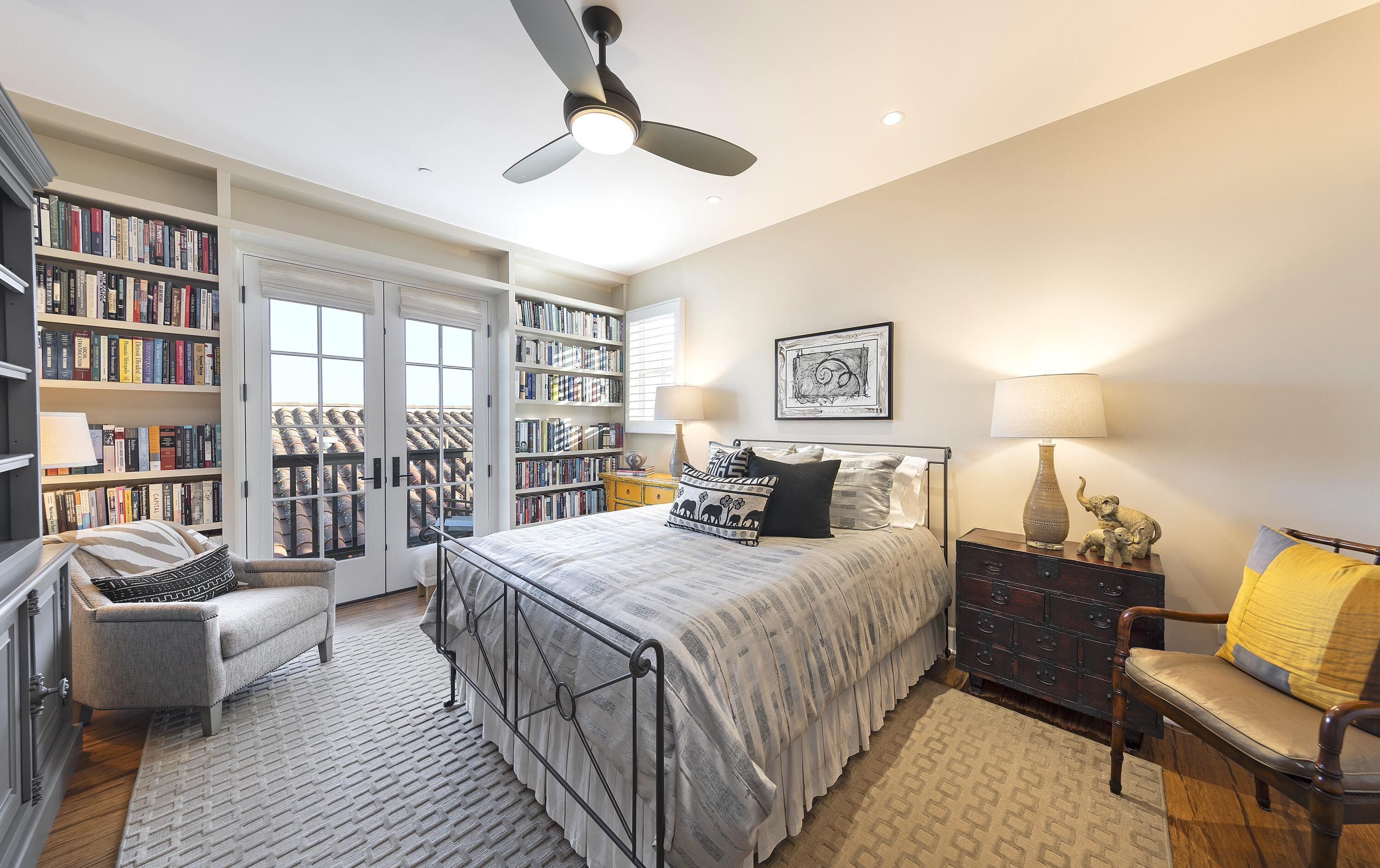 18 W Victoria Street 310