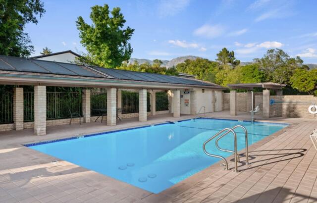 2732 Miradero Drive