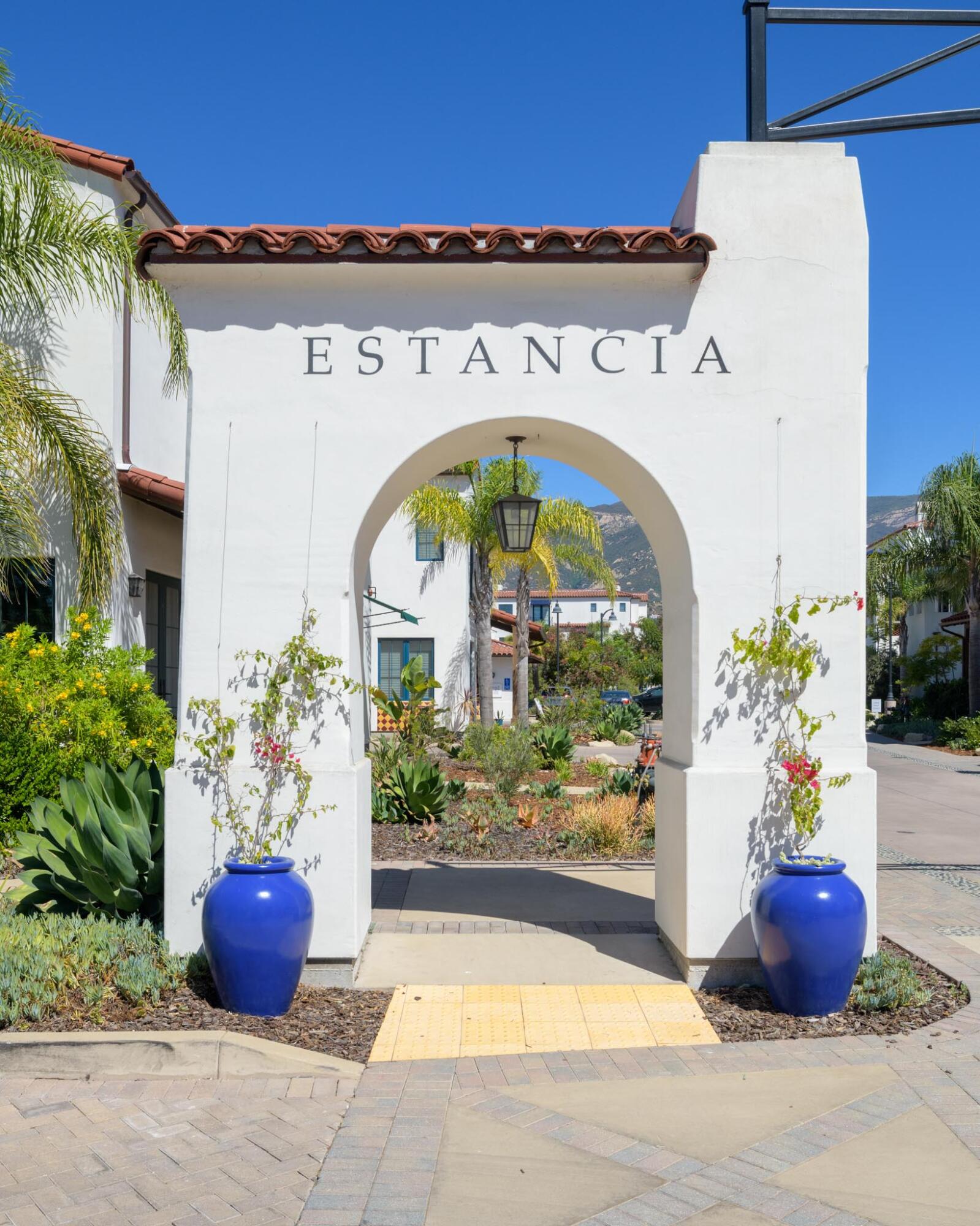 3722 State Street Unit 311