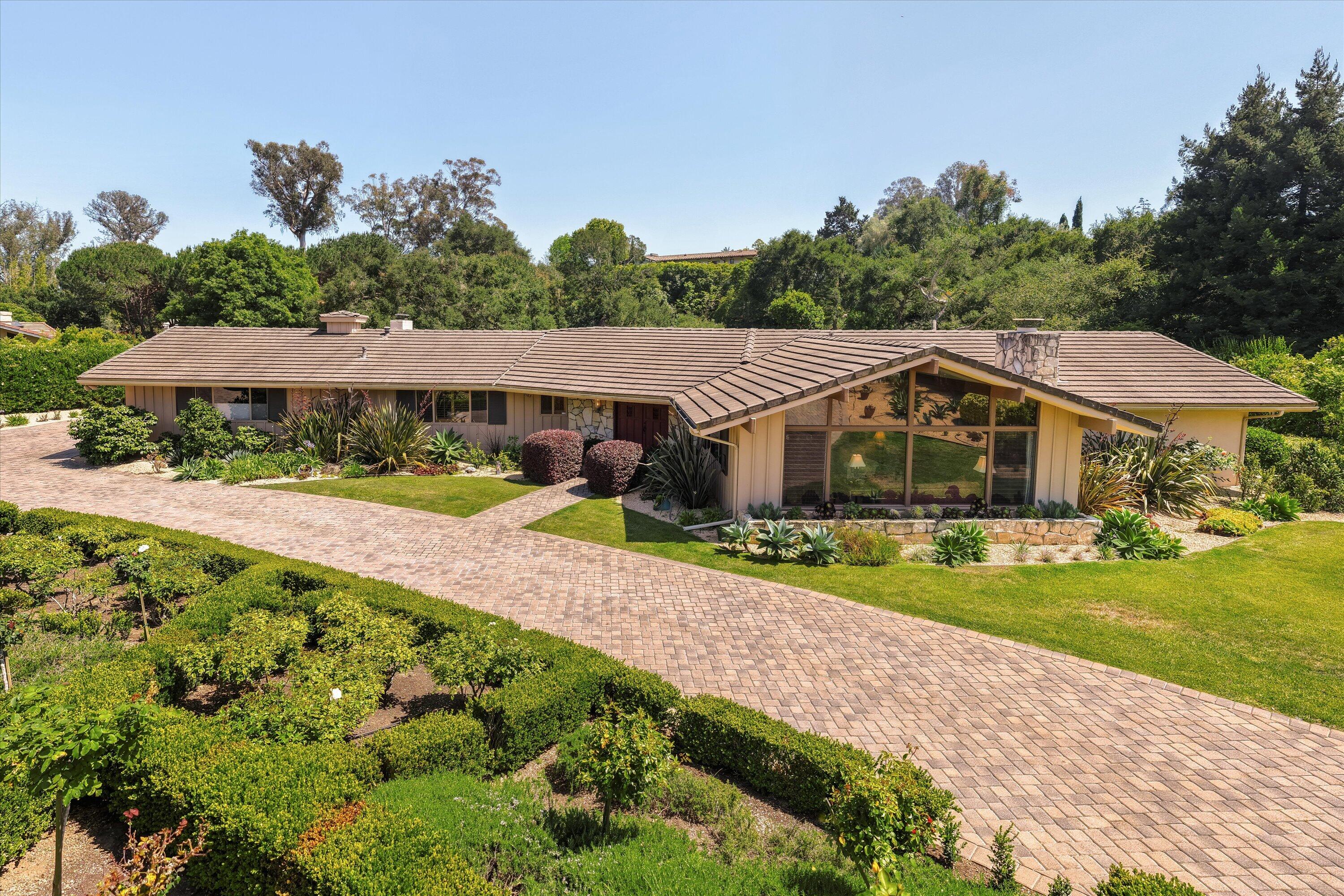 1163 Camino Viejo Road