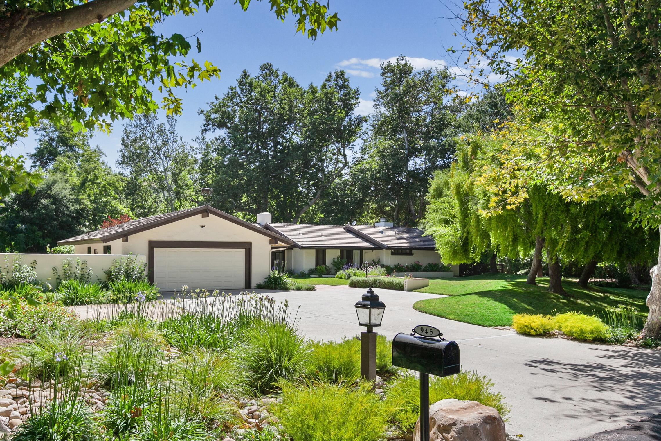 945 Rancho Alisal Drive