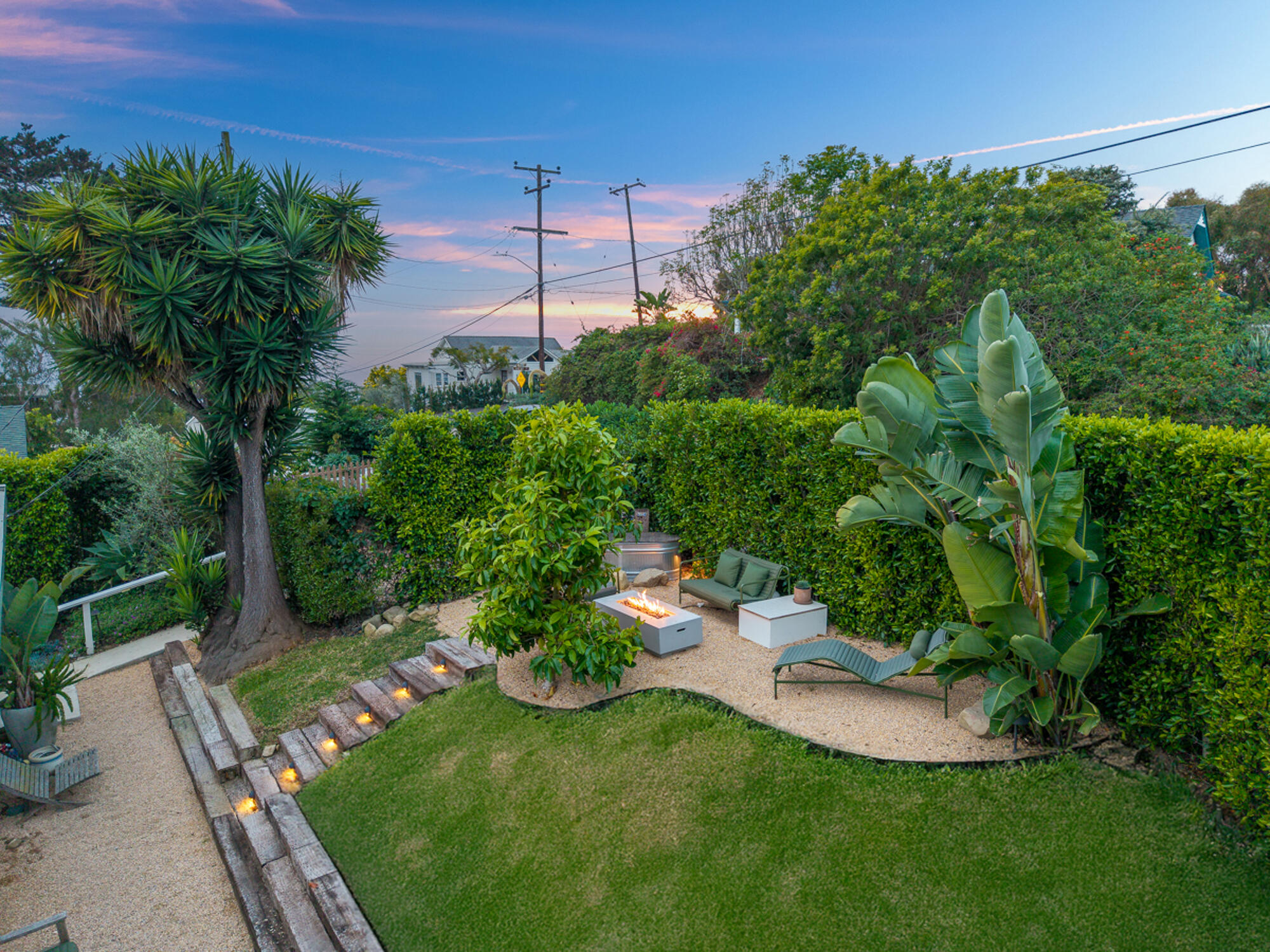 2305 Golden Gate Avenue