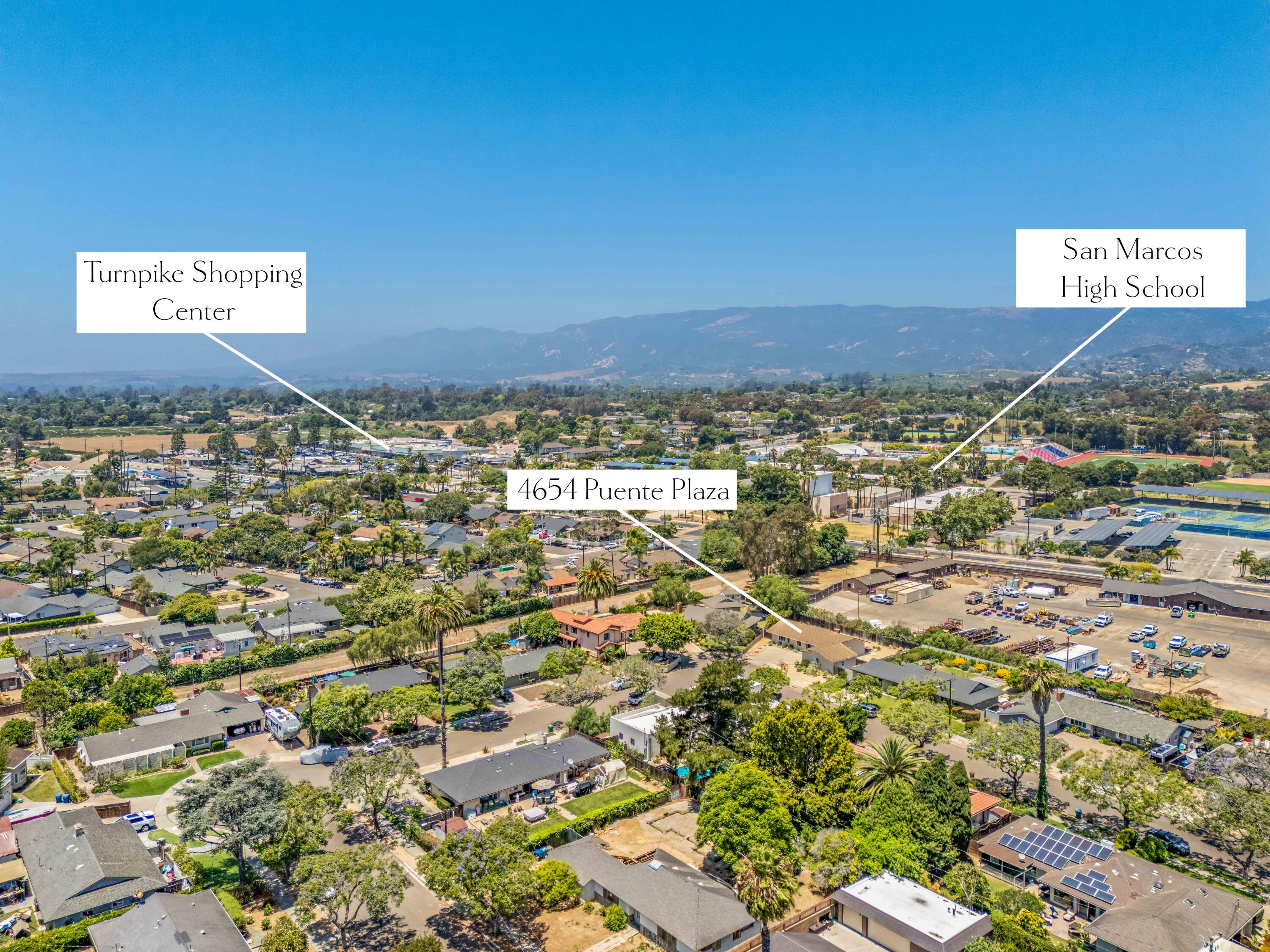 4654 Puente Plaza