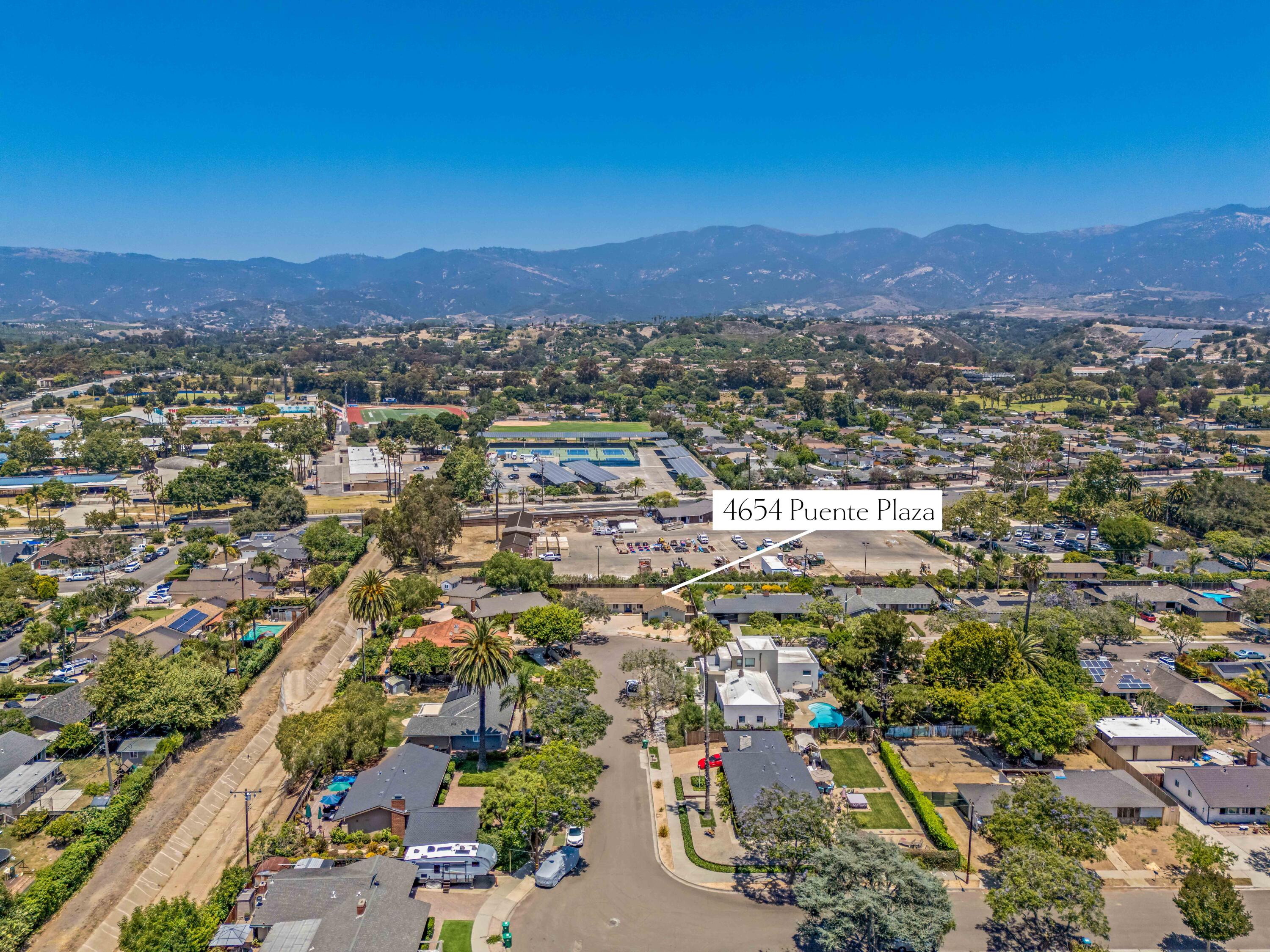 4654 Puente Plaza