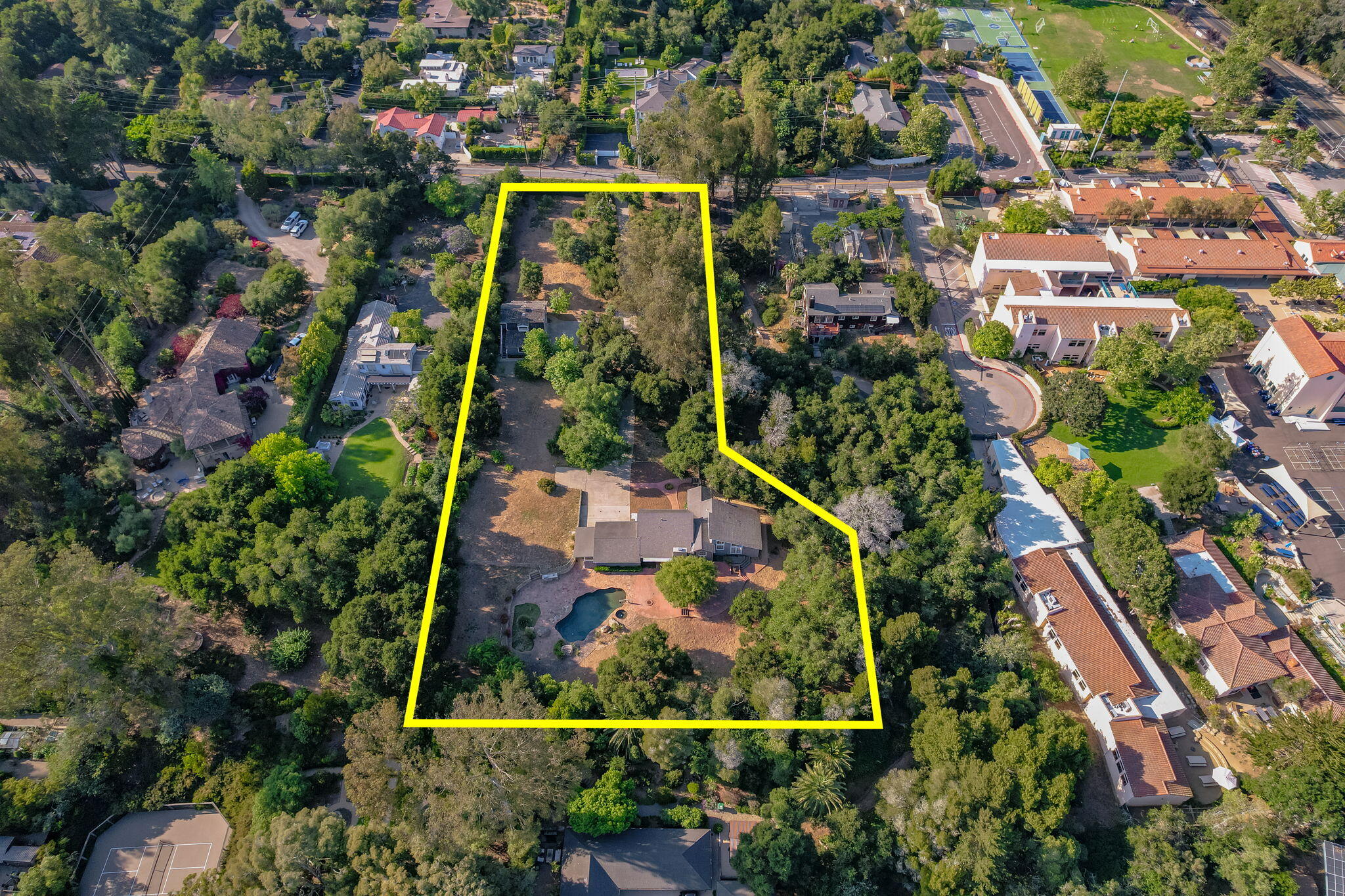 1445 School House Road