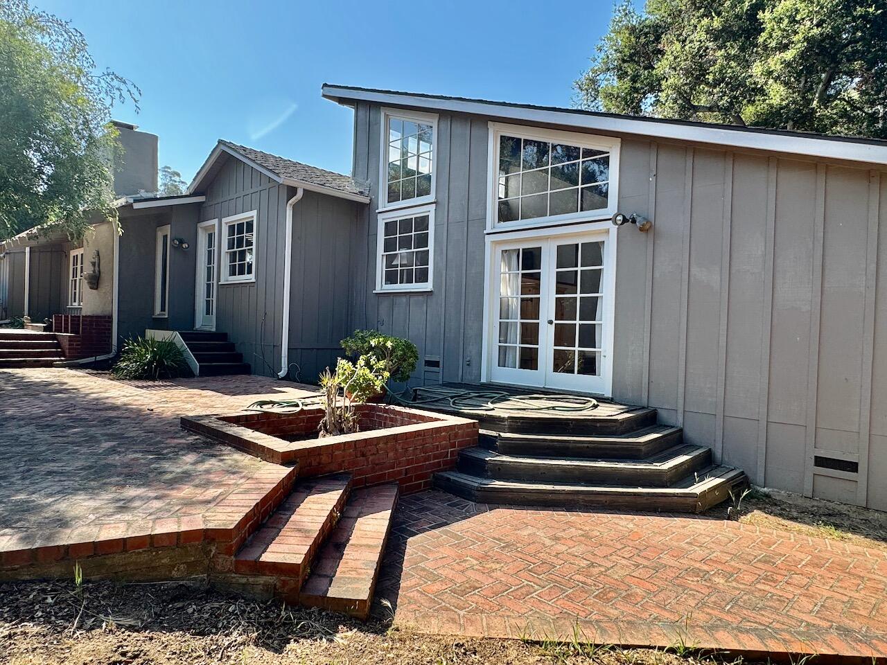 1445 School House Road