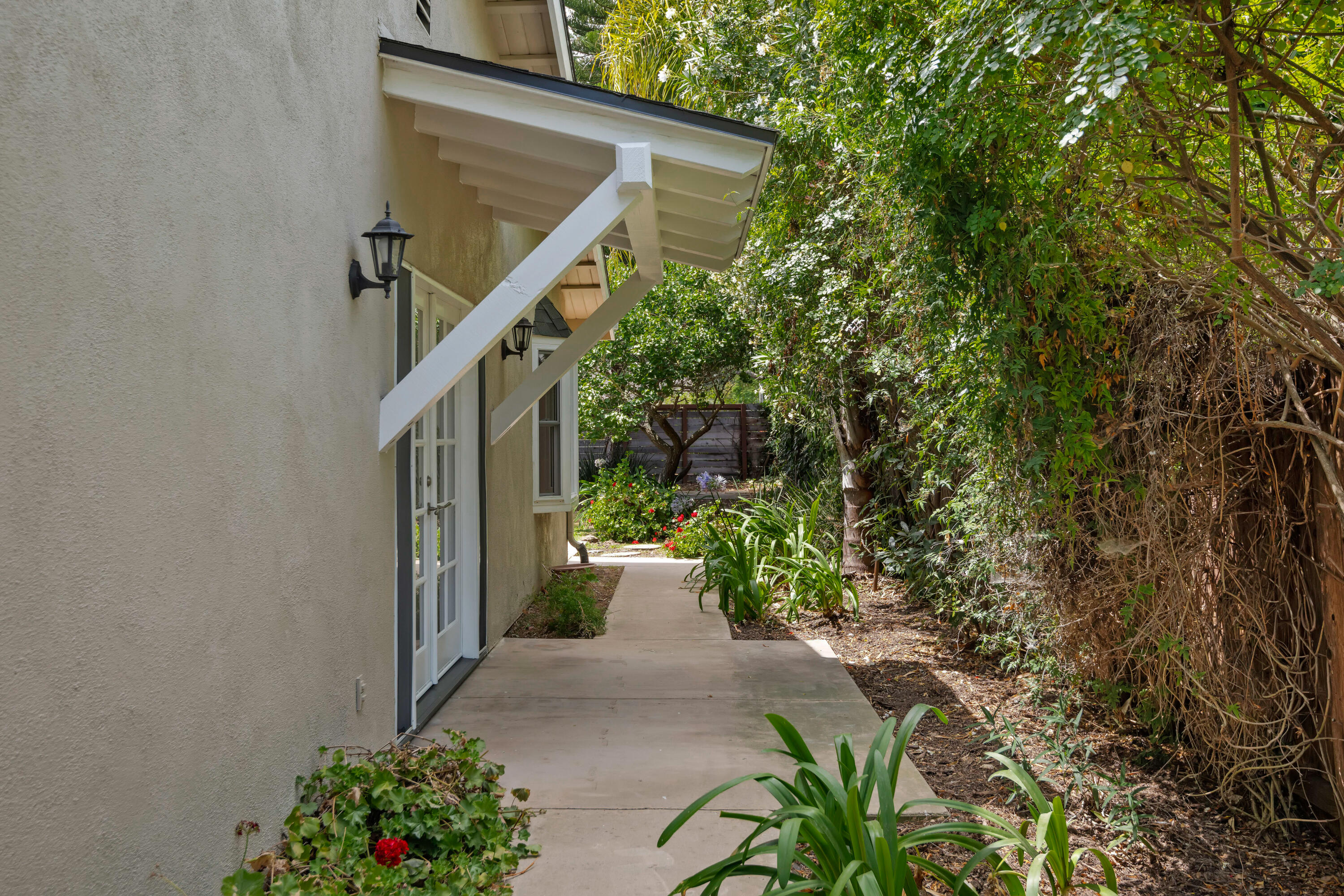 5871 Cathedral Oaks Road