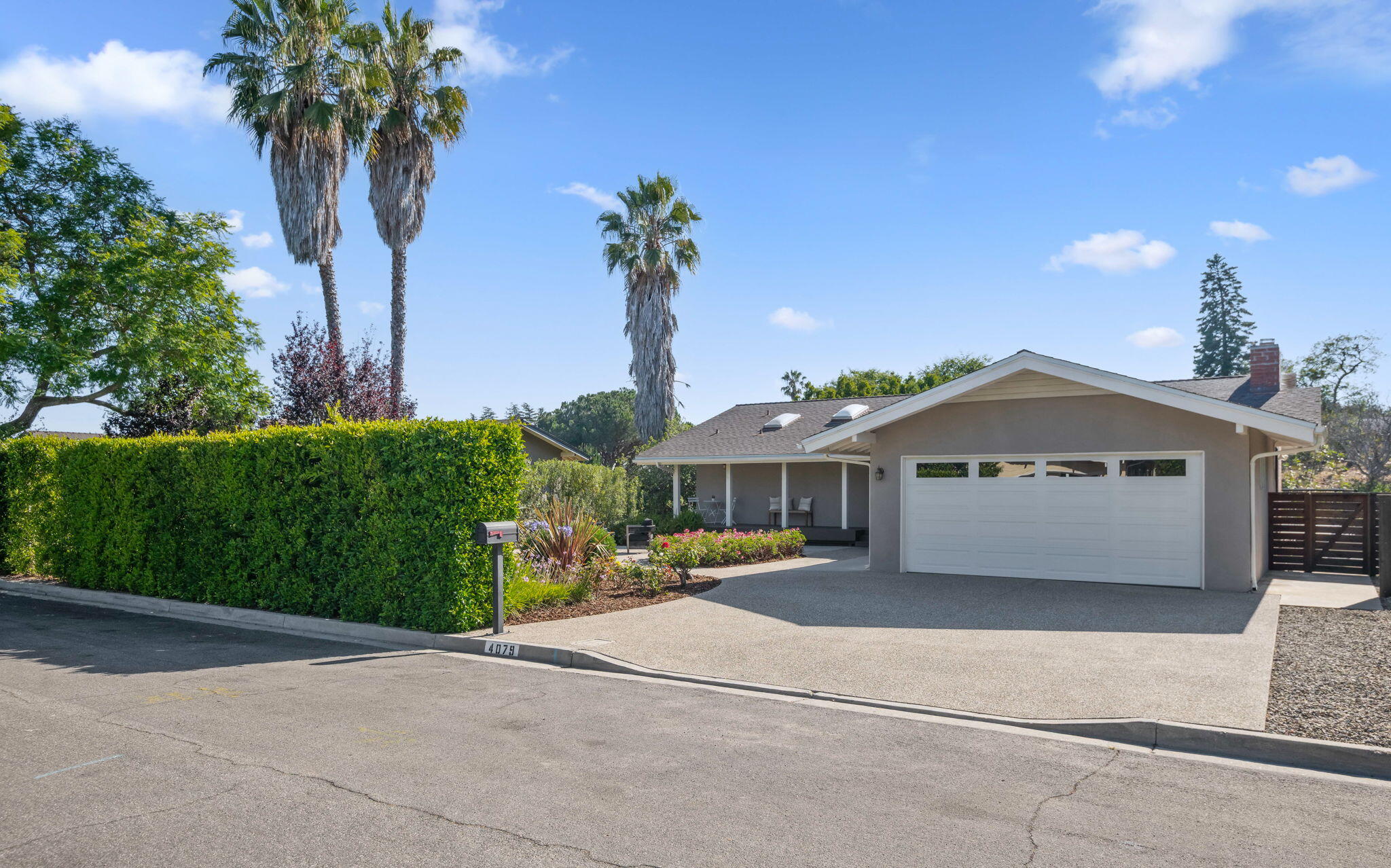 4079 Naranjo Drive