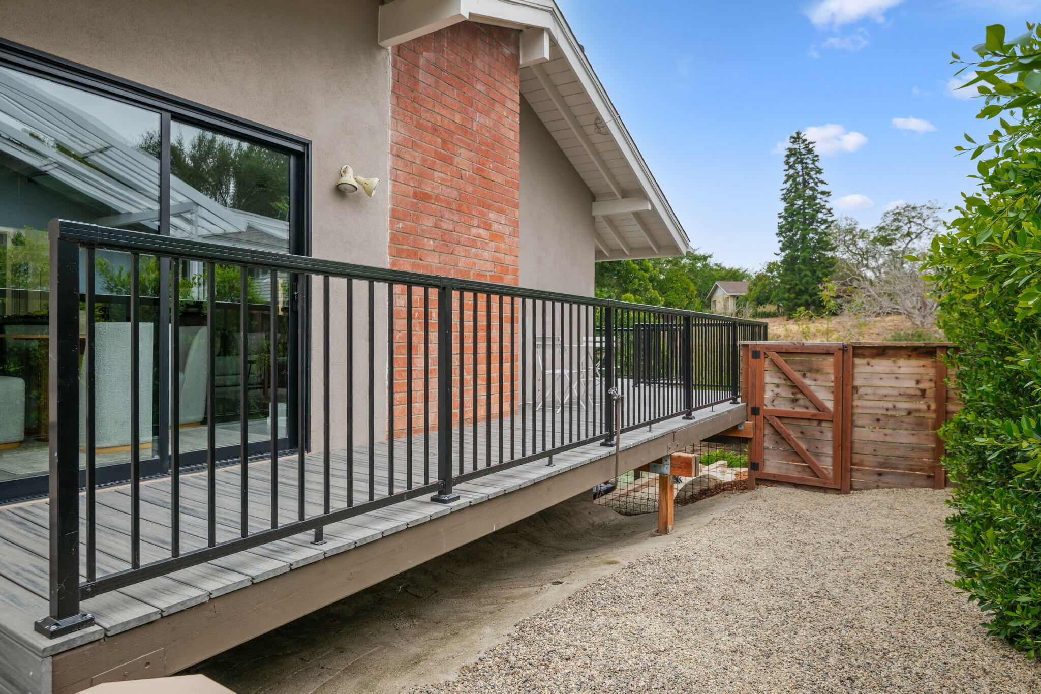 4079 Naranjo Drive