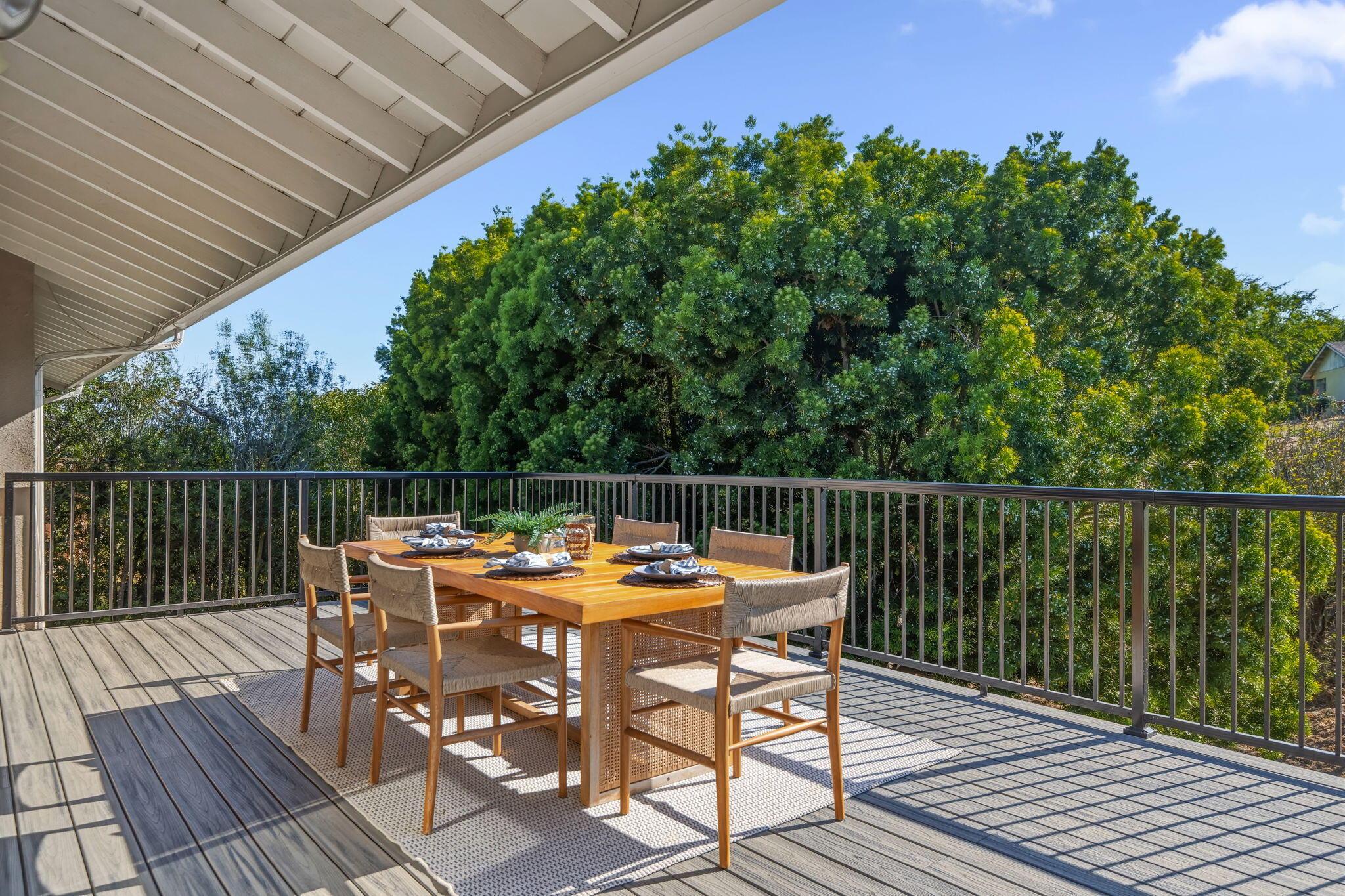 4079 Naranjo Drive