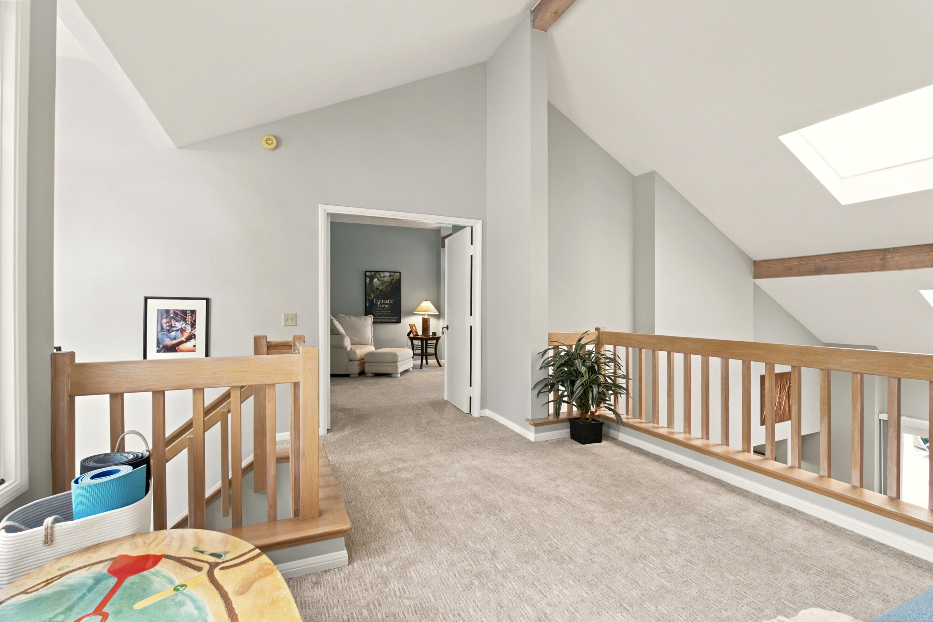 4 Rincon Point Lane