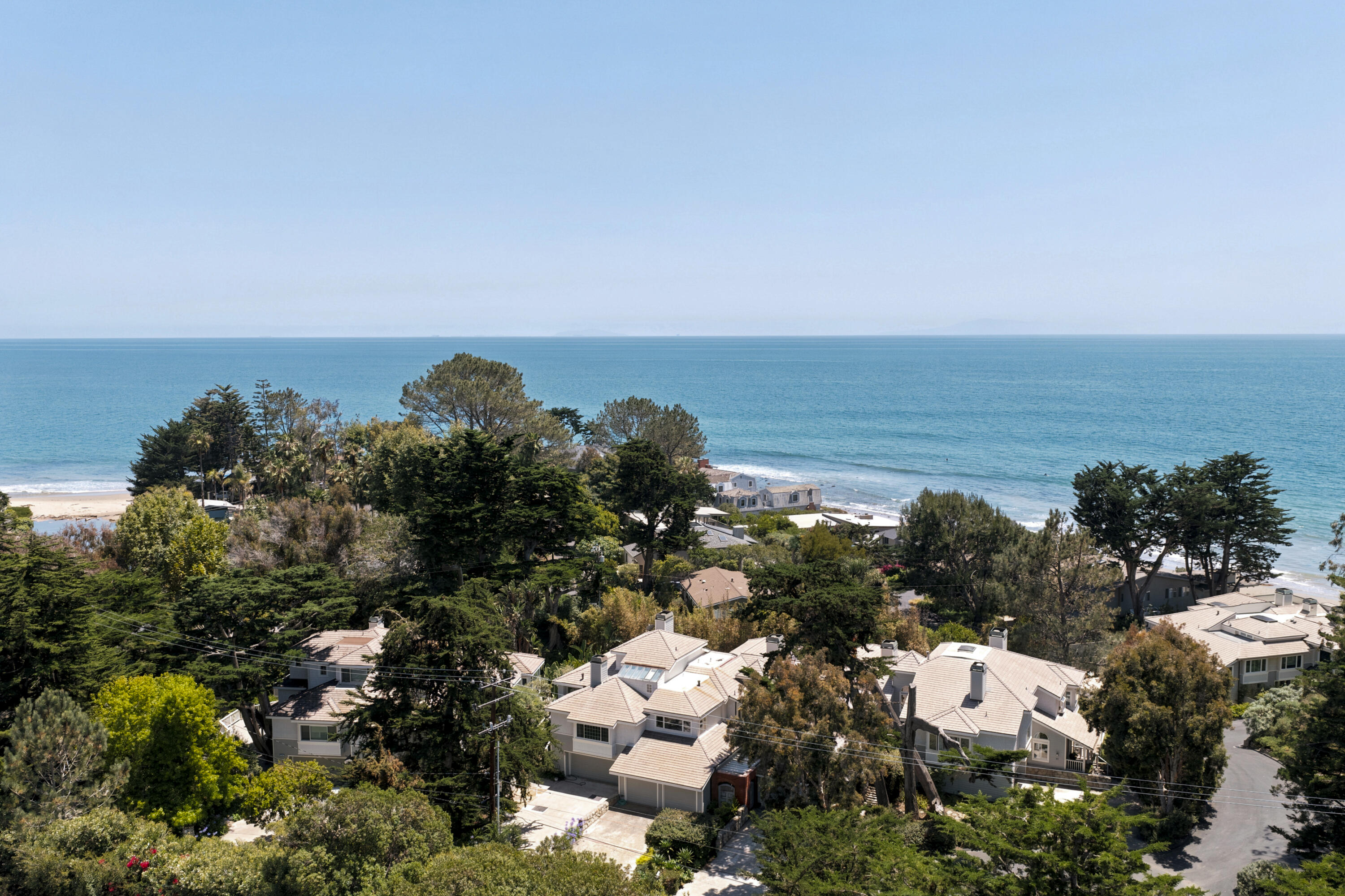 4 Rincon Point Lane
