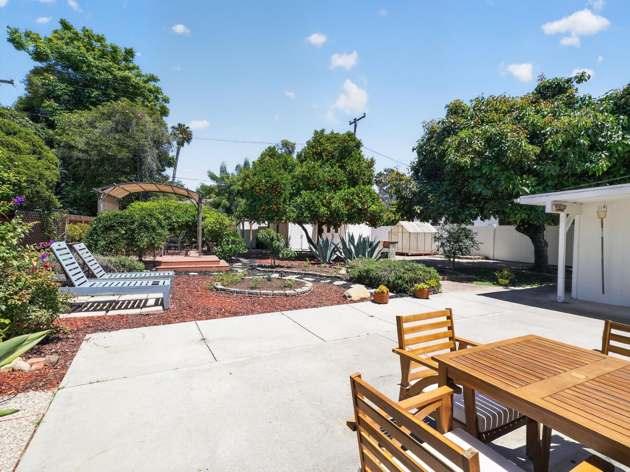 176 Lassen Drive